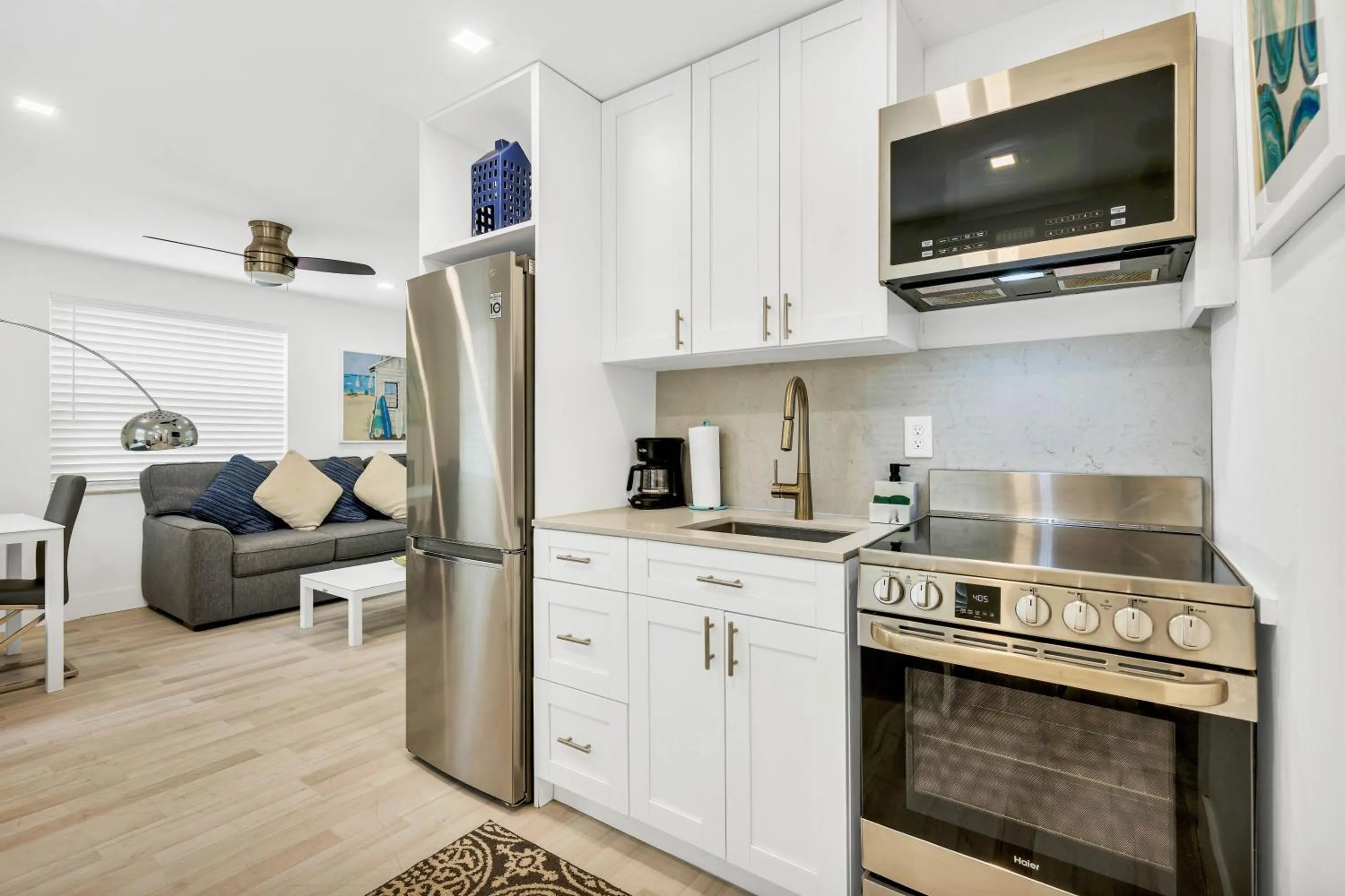ULTRA exciting apartment at the Boardwalk