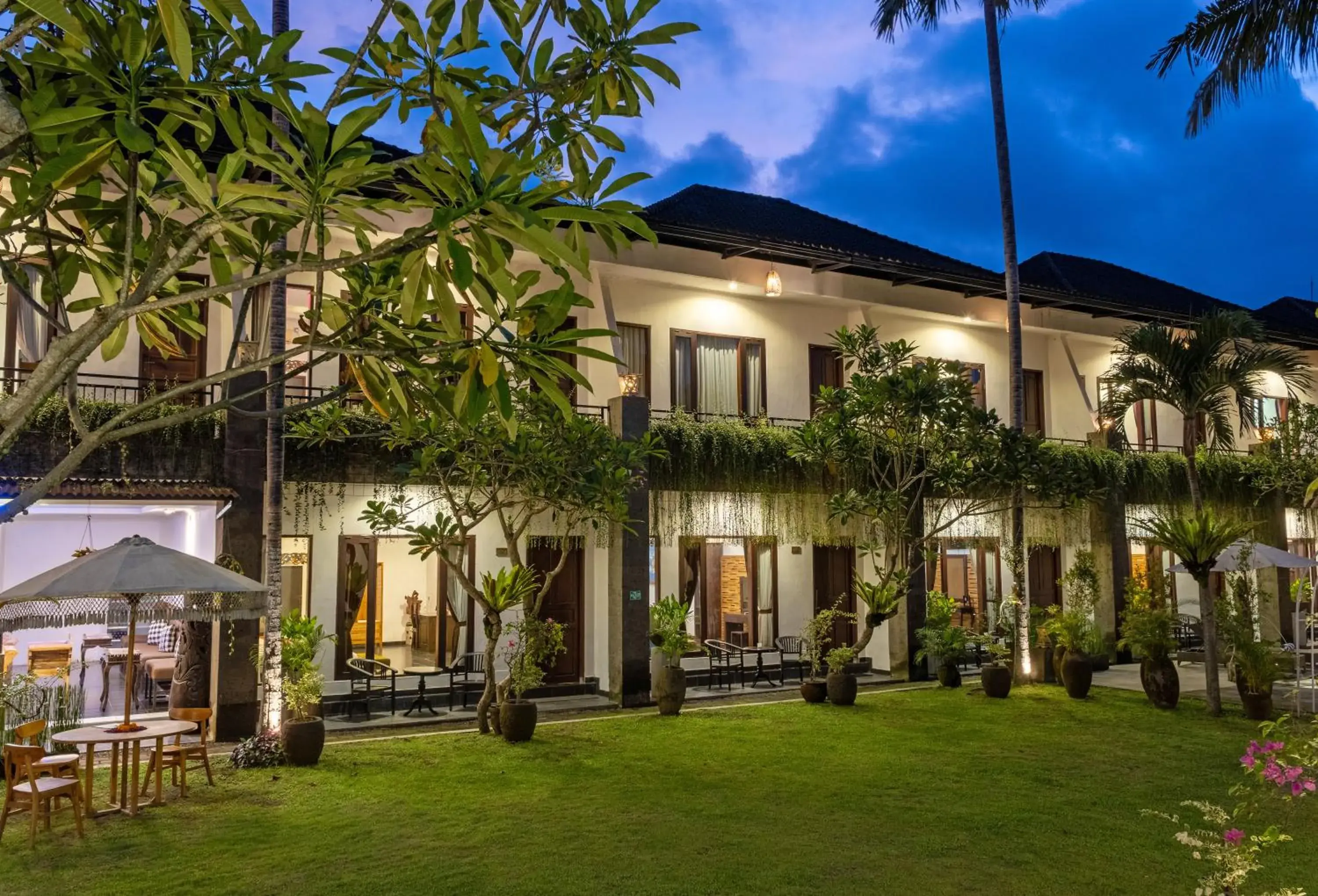 Property building in Ubud Raya Boutique Hotel Property building in Ubud Raya Boutique Hotel