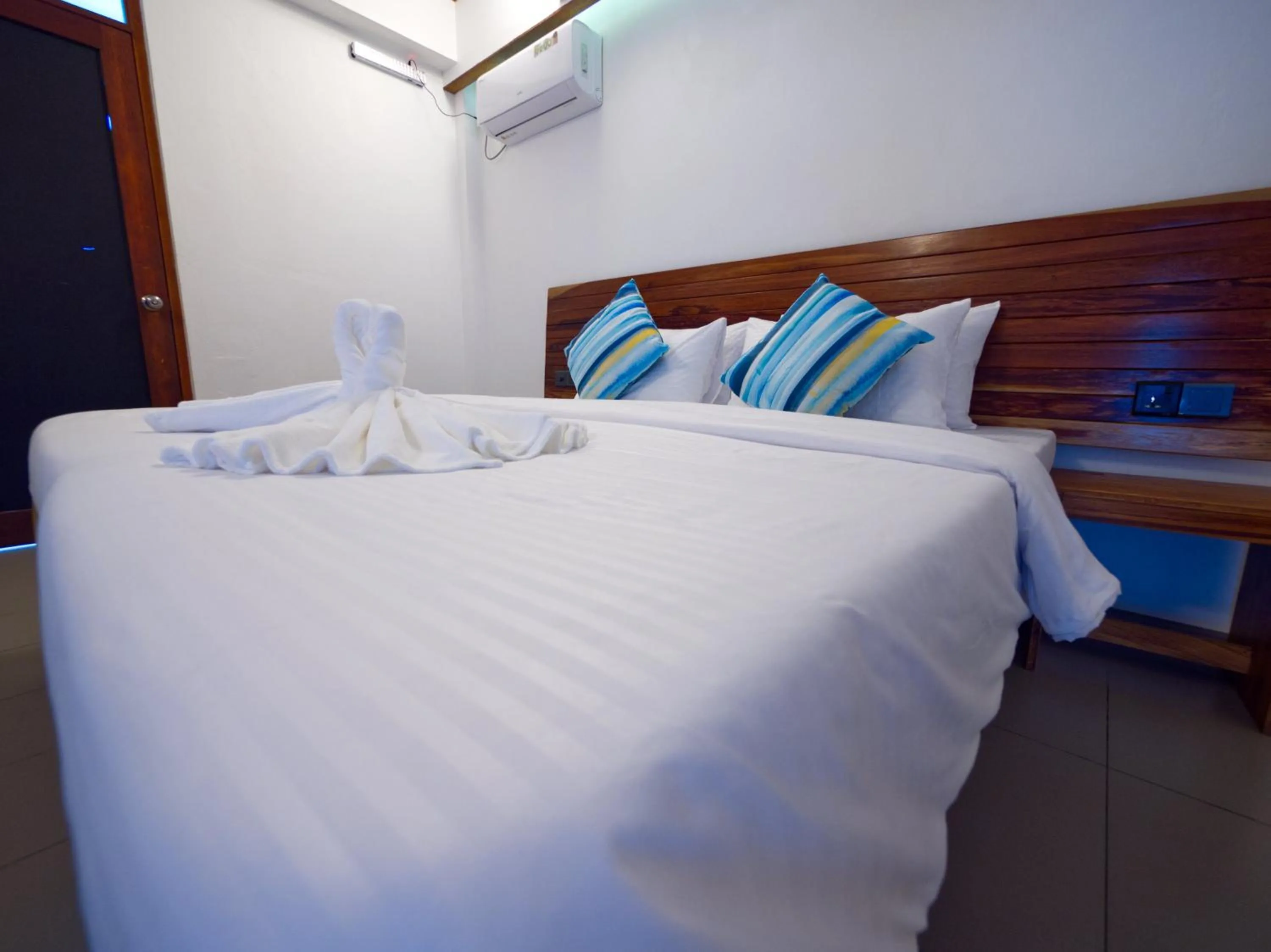 Maldivine Stay Dhiffushi