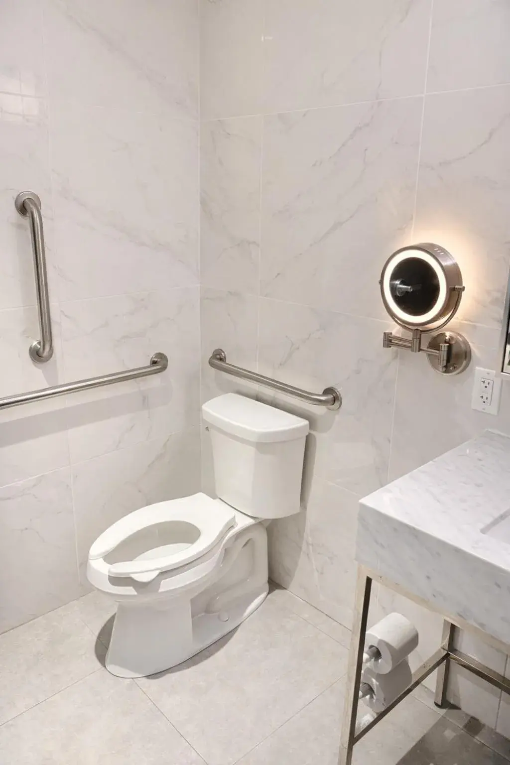 Hotel Mirage Brooklyn Hotel Mirage Brooklyn