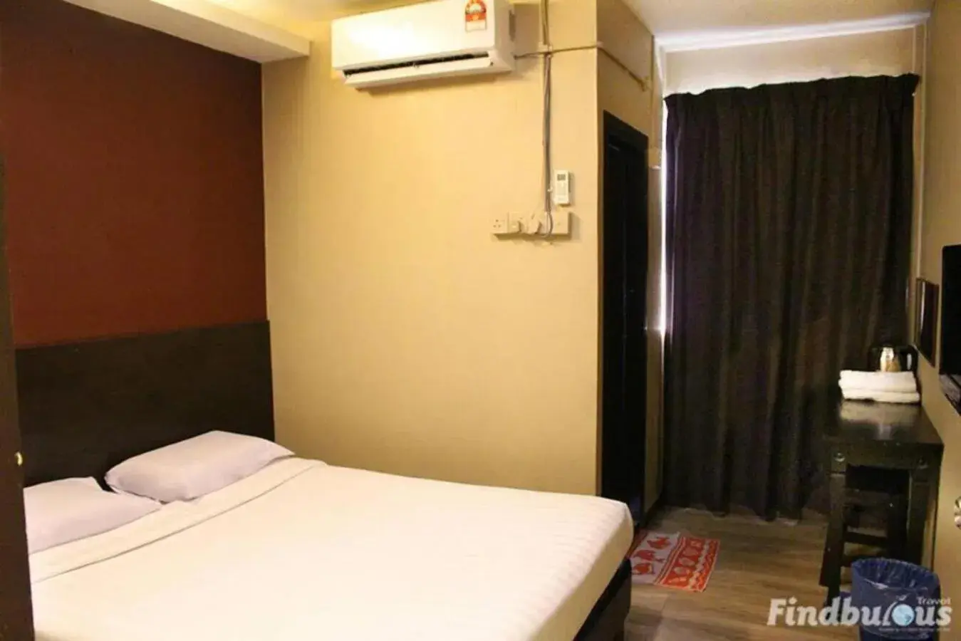 Bedroom, Bed in Sea Lion Hotel Pulau Ketam Bedroom, Bed in Sea Lion Hotel Pulau Ketam