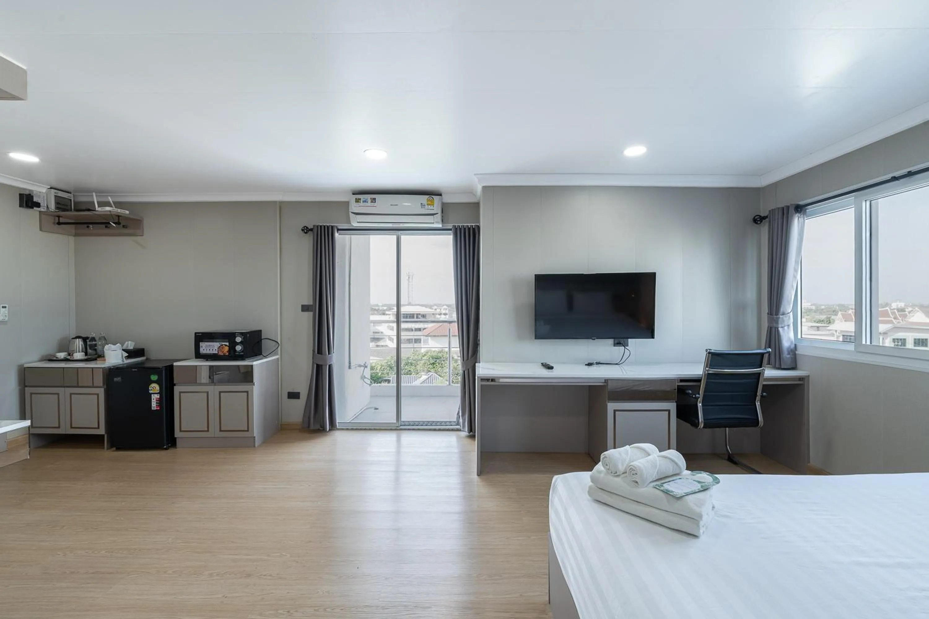 Bedroom, Bed in TJ 4711 Residence