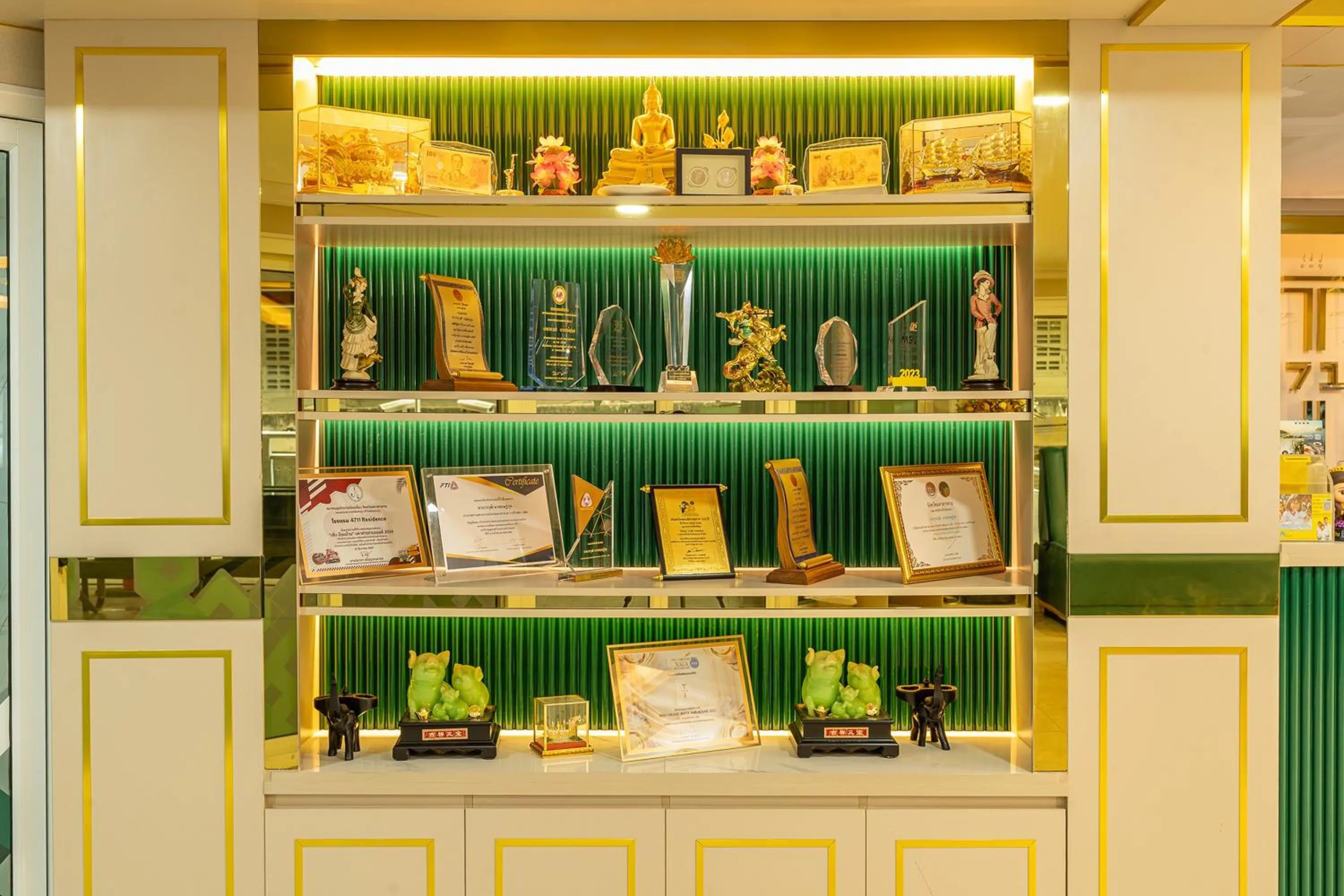 Lobby or reception in TJ 4711 Residence