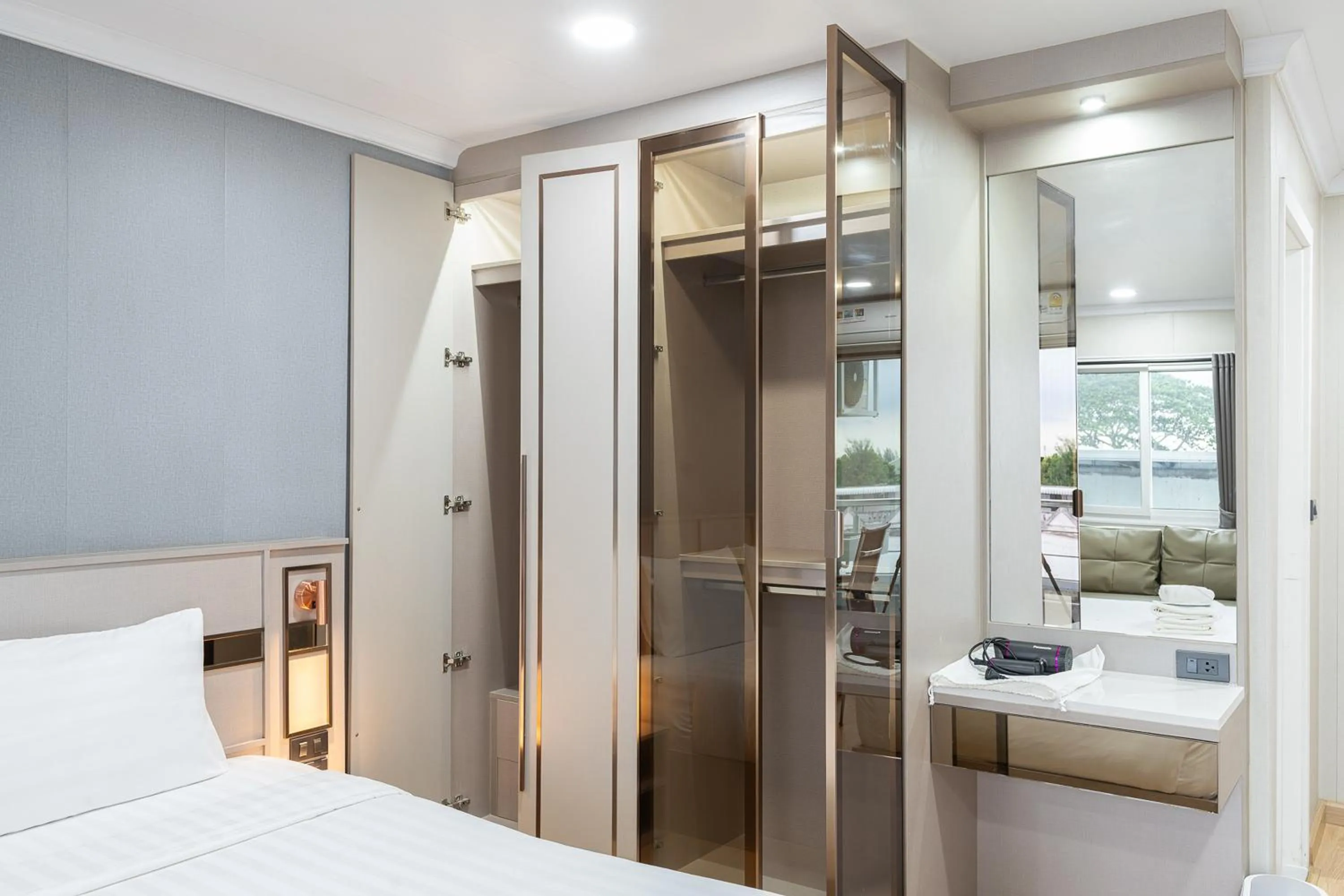 Bedroom, Bed in TJ 4711 Residence