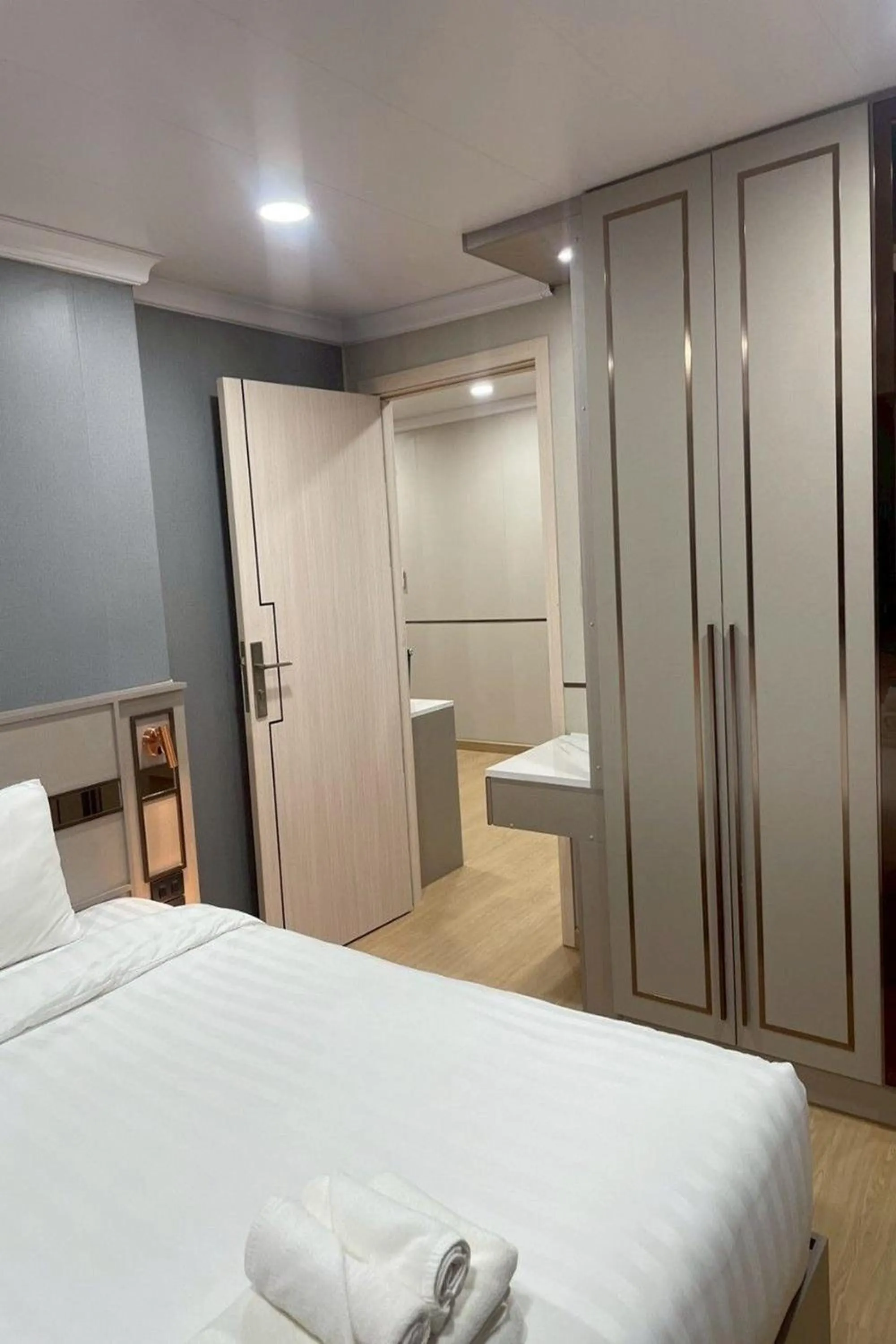 Bedroom, Bed in TJ 4711 Residence