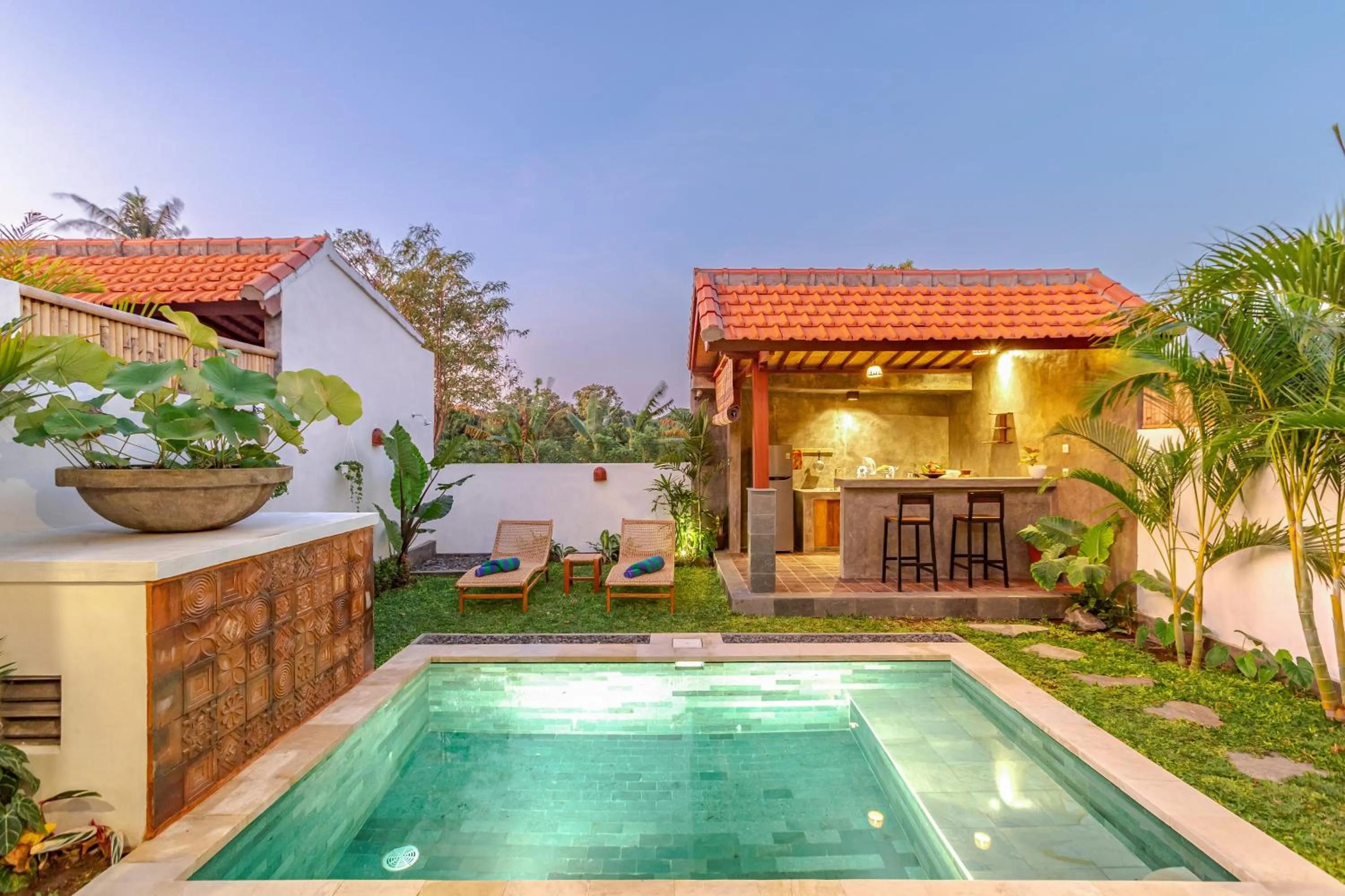 Property building in The Lavana Roemah Juwet Nyanyi Beach