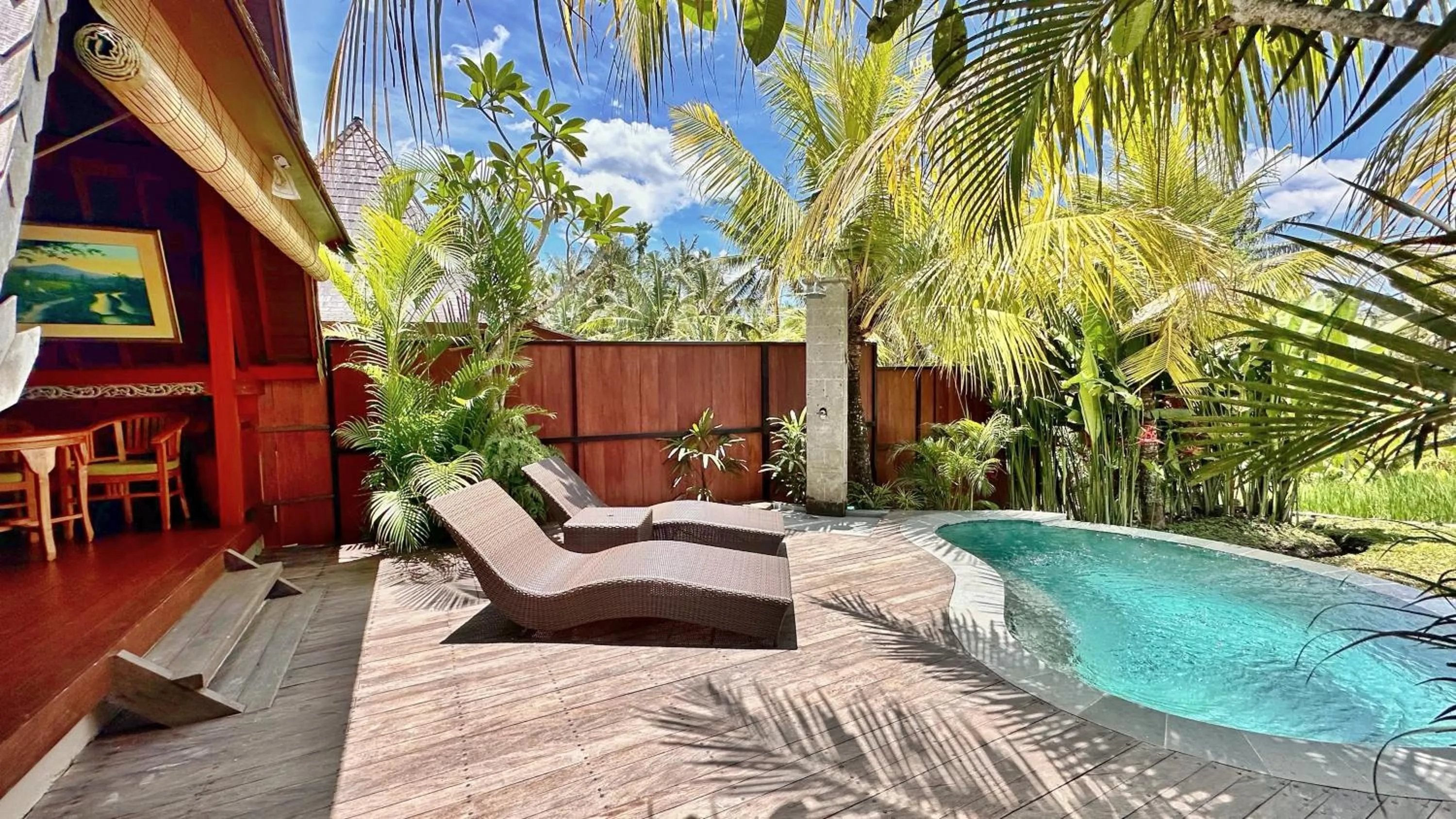 Wooden pool villa in ubud By iLys Collection