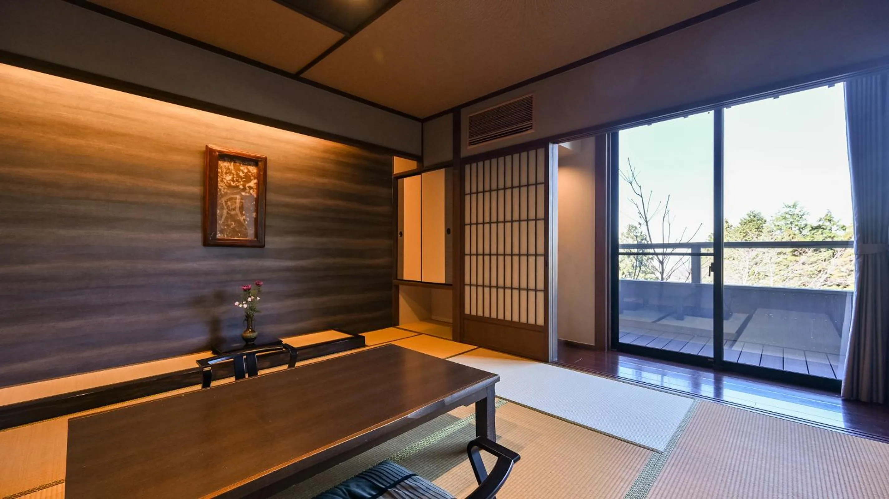 Photo of the whole room in Kaze no Tani no Iori