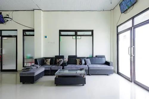 RedDoorz Syariah near Institut Teknologi Sumatera ITERA Lampung