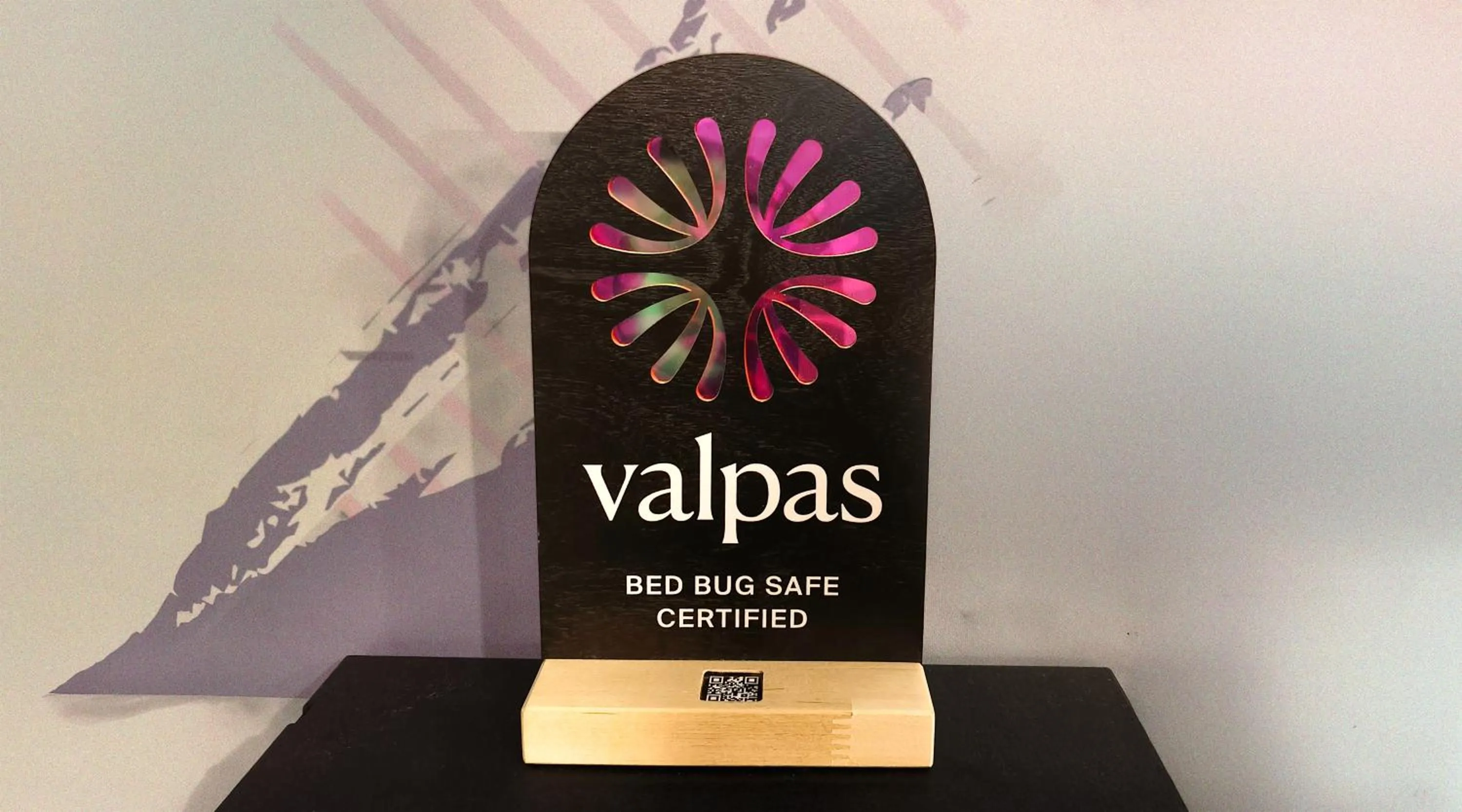 Logo/Certificate/Sign in Original Sokos Hotel Wiklund