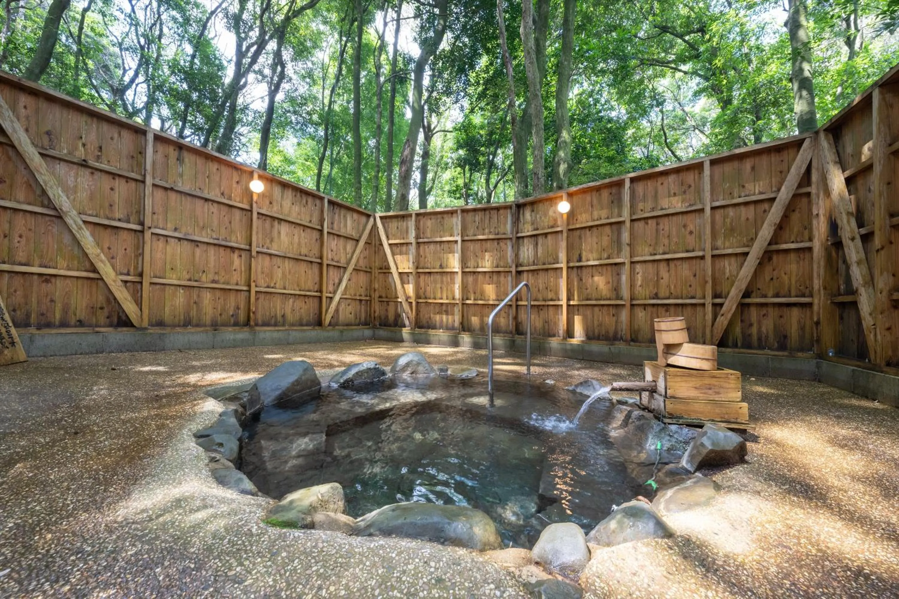 Open Air Bath in Tsuwabuki no Hana