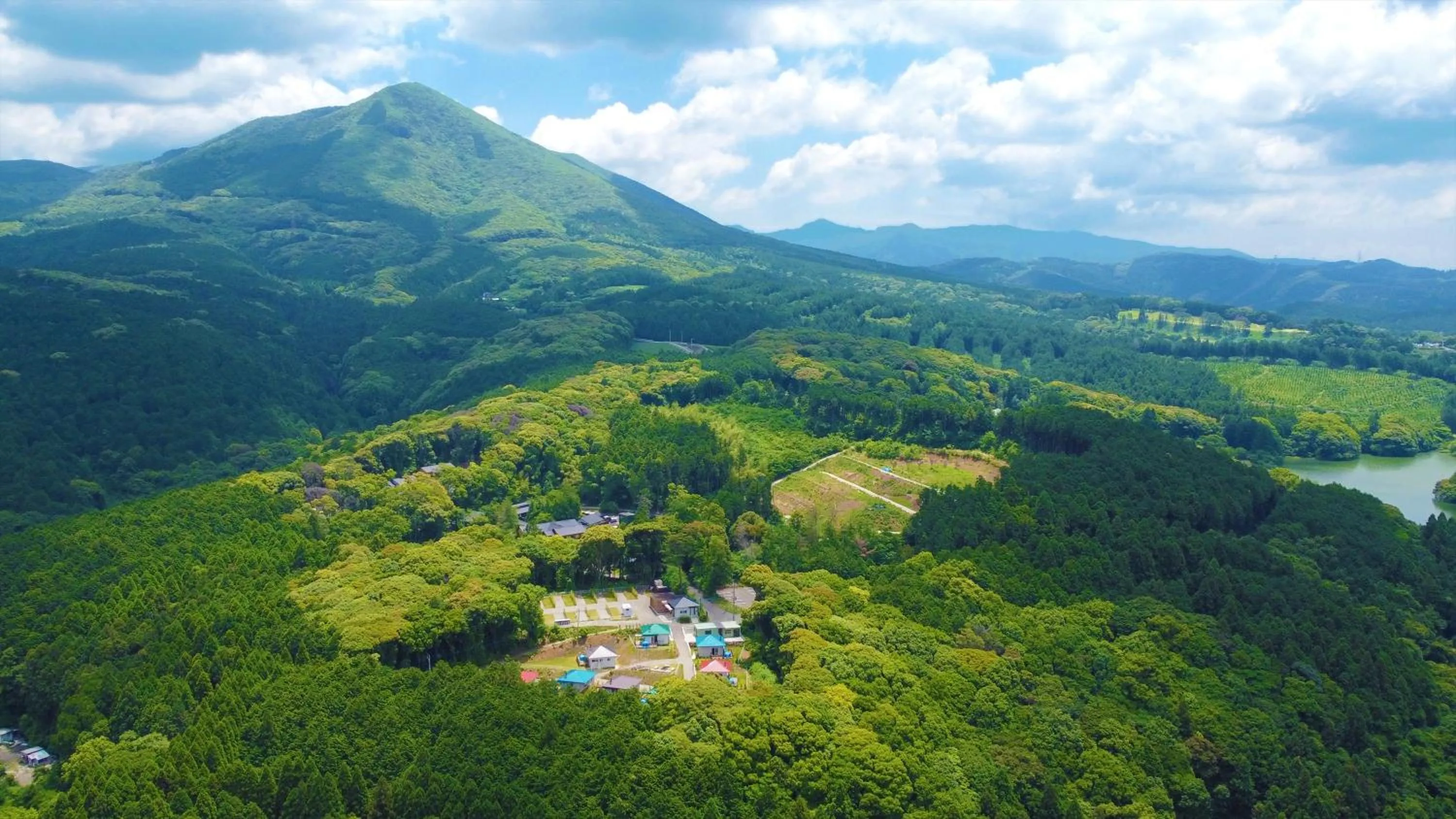 Off site in Tsuwabuki no Hana