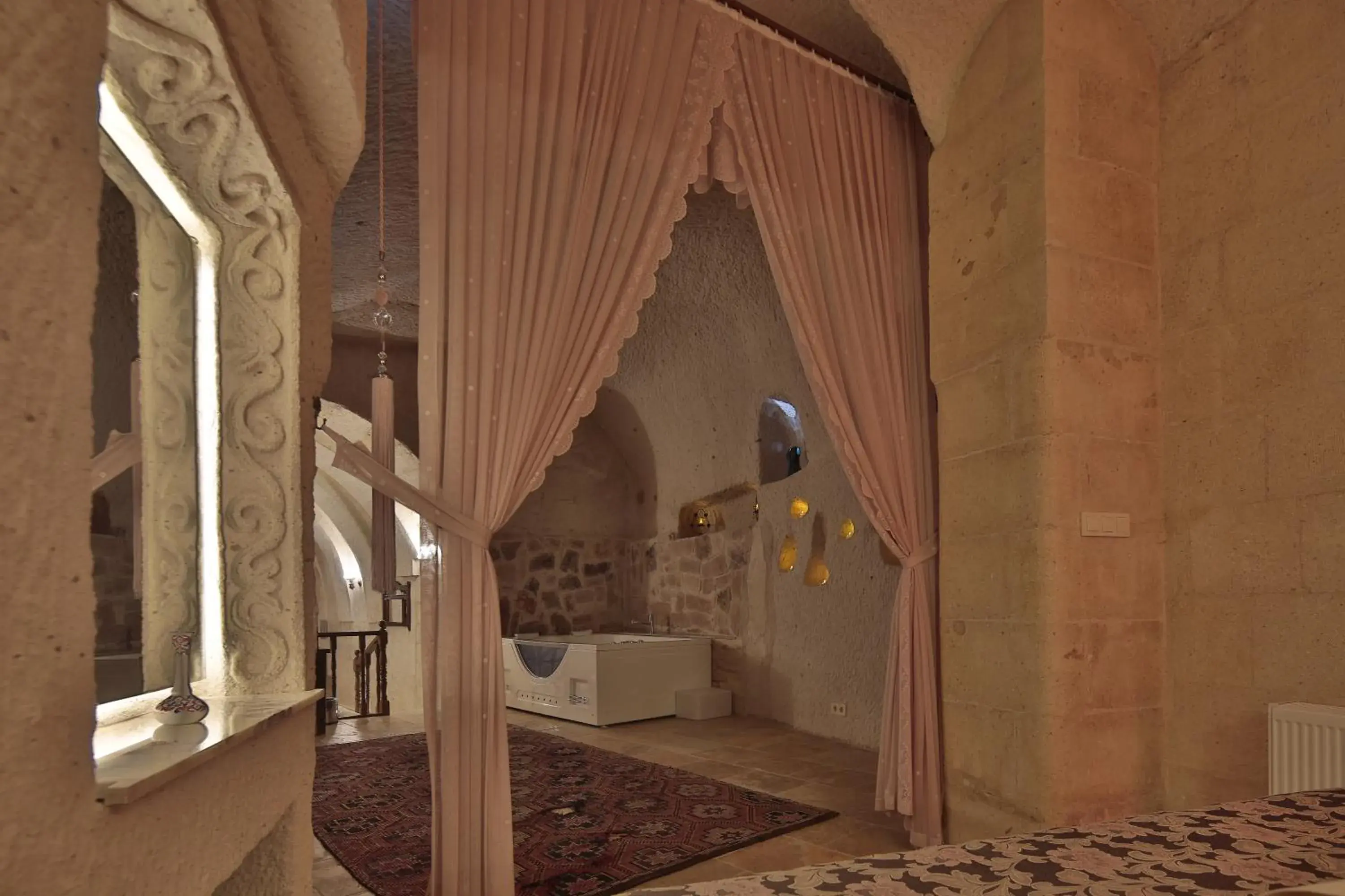 Decorative detail, Bed in My Cave La Maison Du Reve Decorative detail, Bed in My Cave La Maison Du Reve