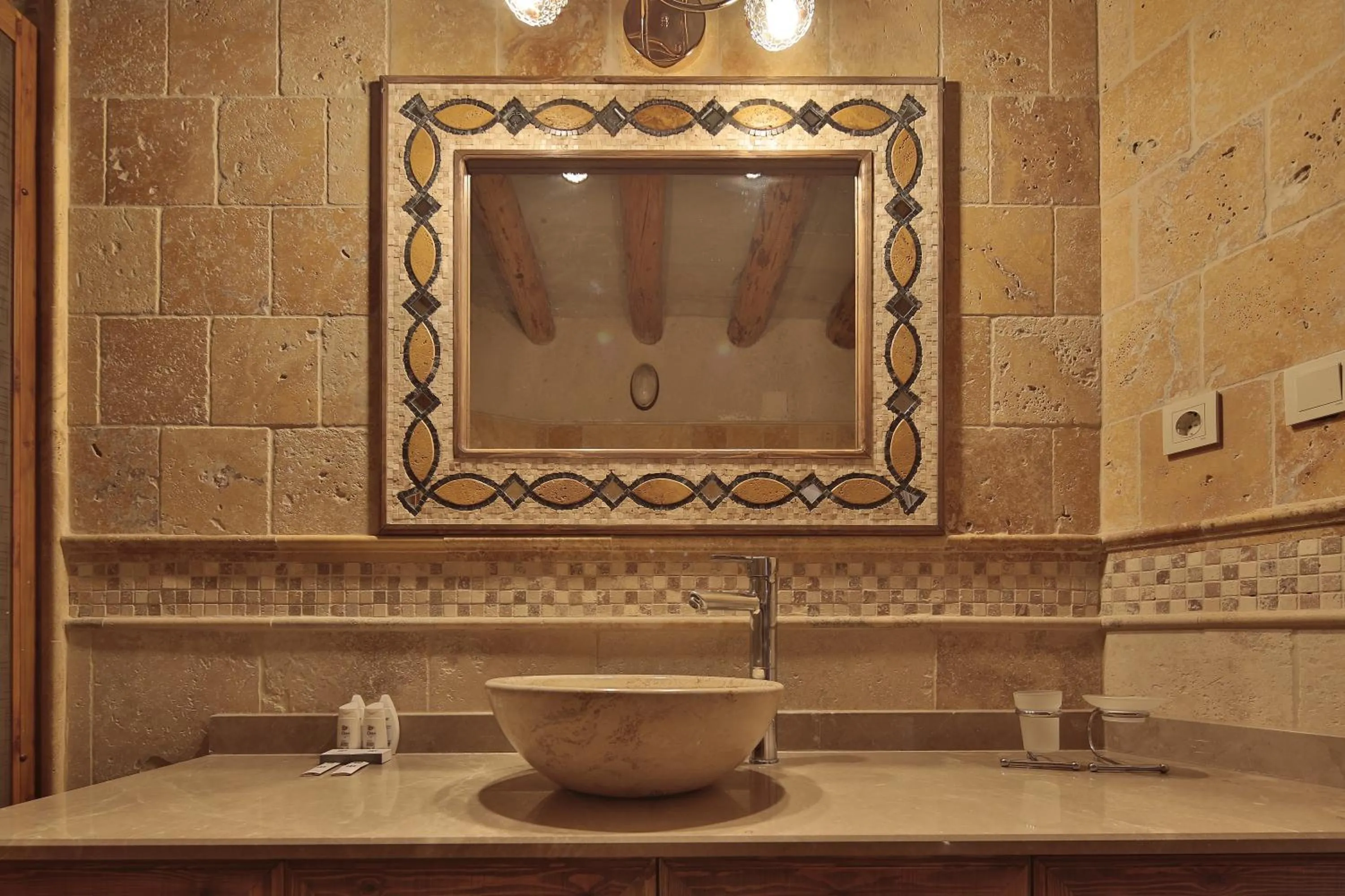 Other in My Cave La Maison Du Reve