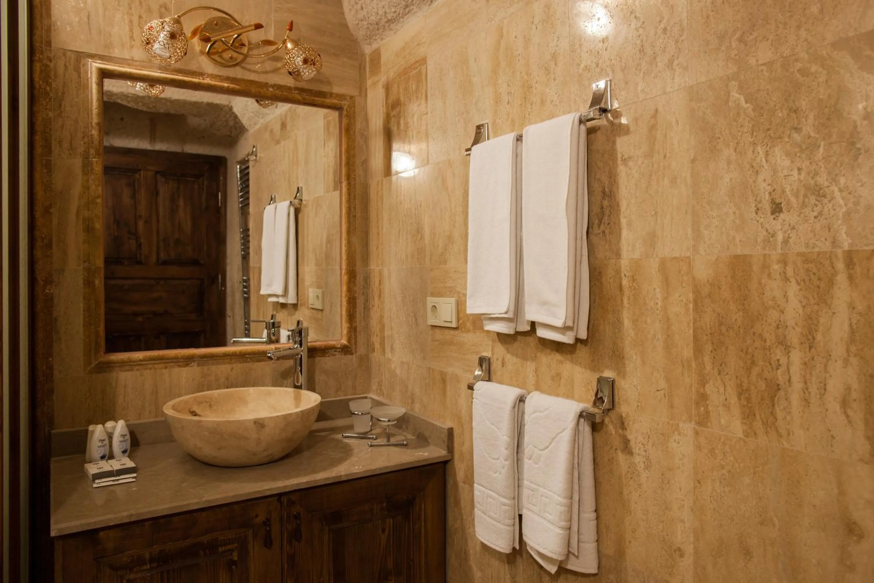 Bathroom in My Cave La Maison Du Reve