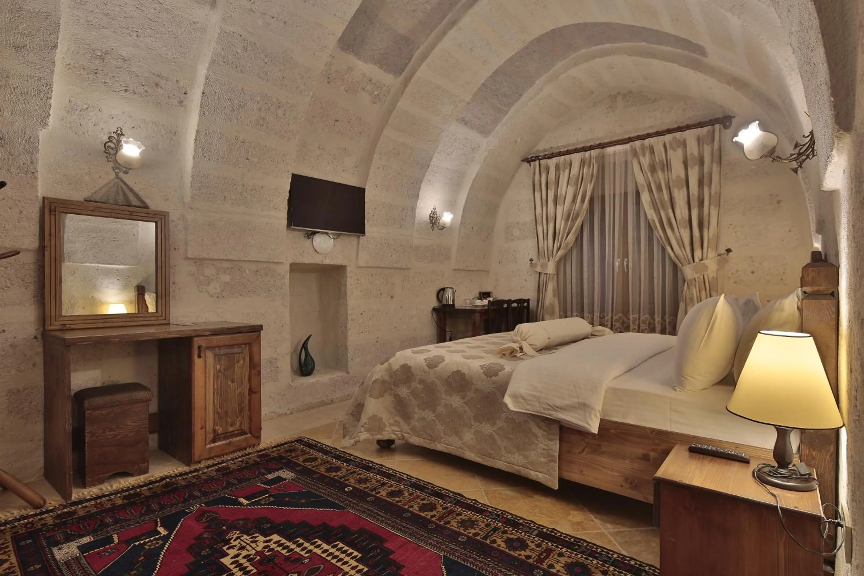 Photo of the whole room, Bed in My Cave La Maison Du Reve