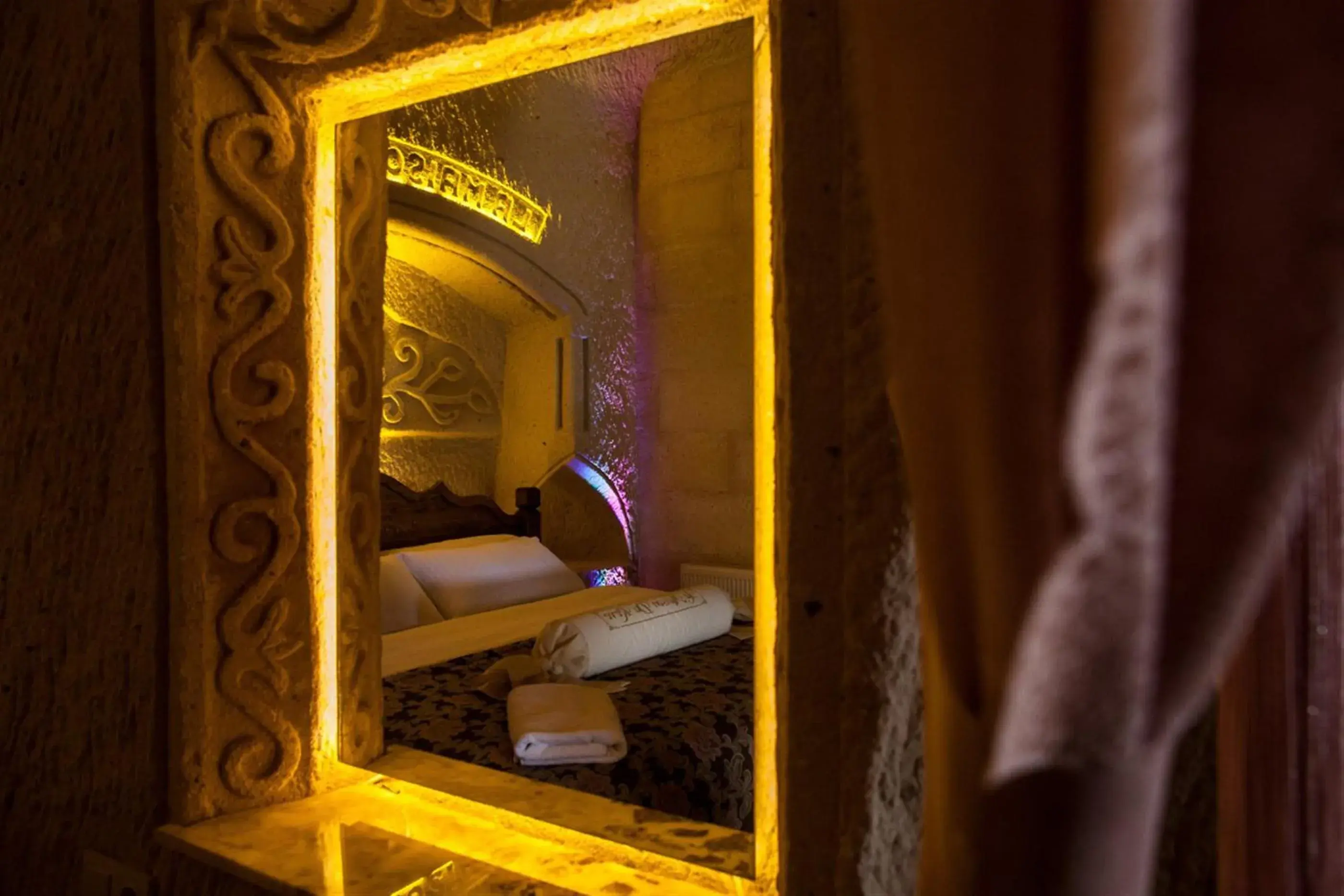 Decorative detail, Bed in My Cave La Maison Du Reve Decorative detail, Bed in My Cave La Maison Du Reve