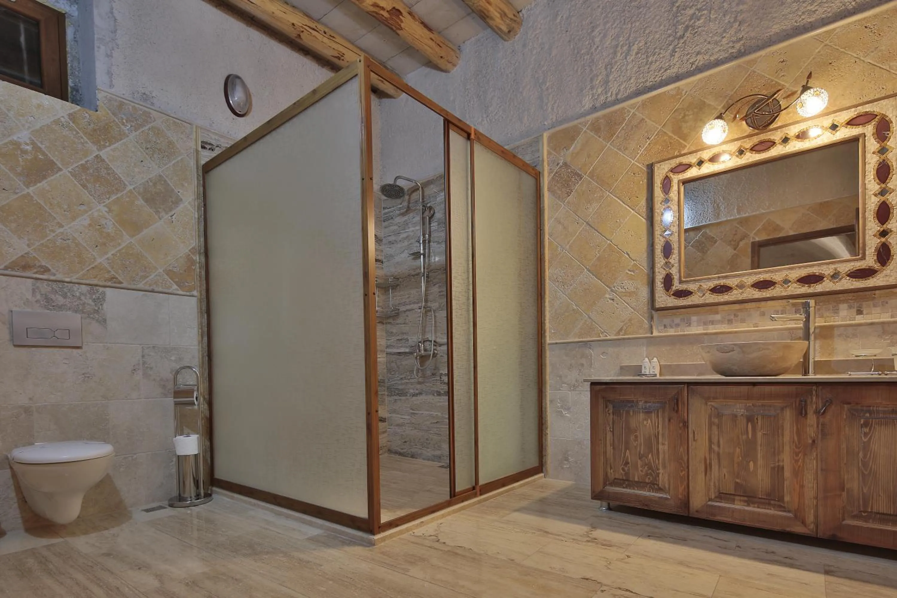 Other in My Cave La Maison Du Reve