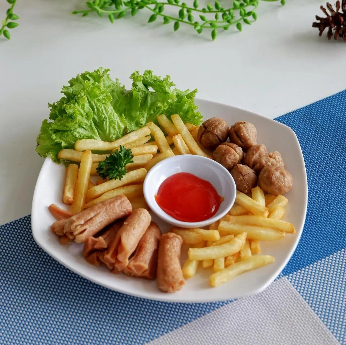 Food and drinks in Hotel Citradream Bandung