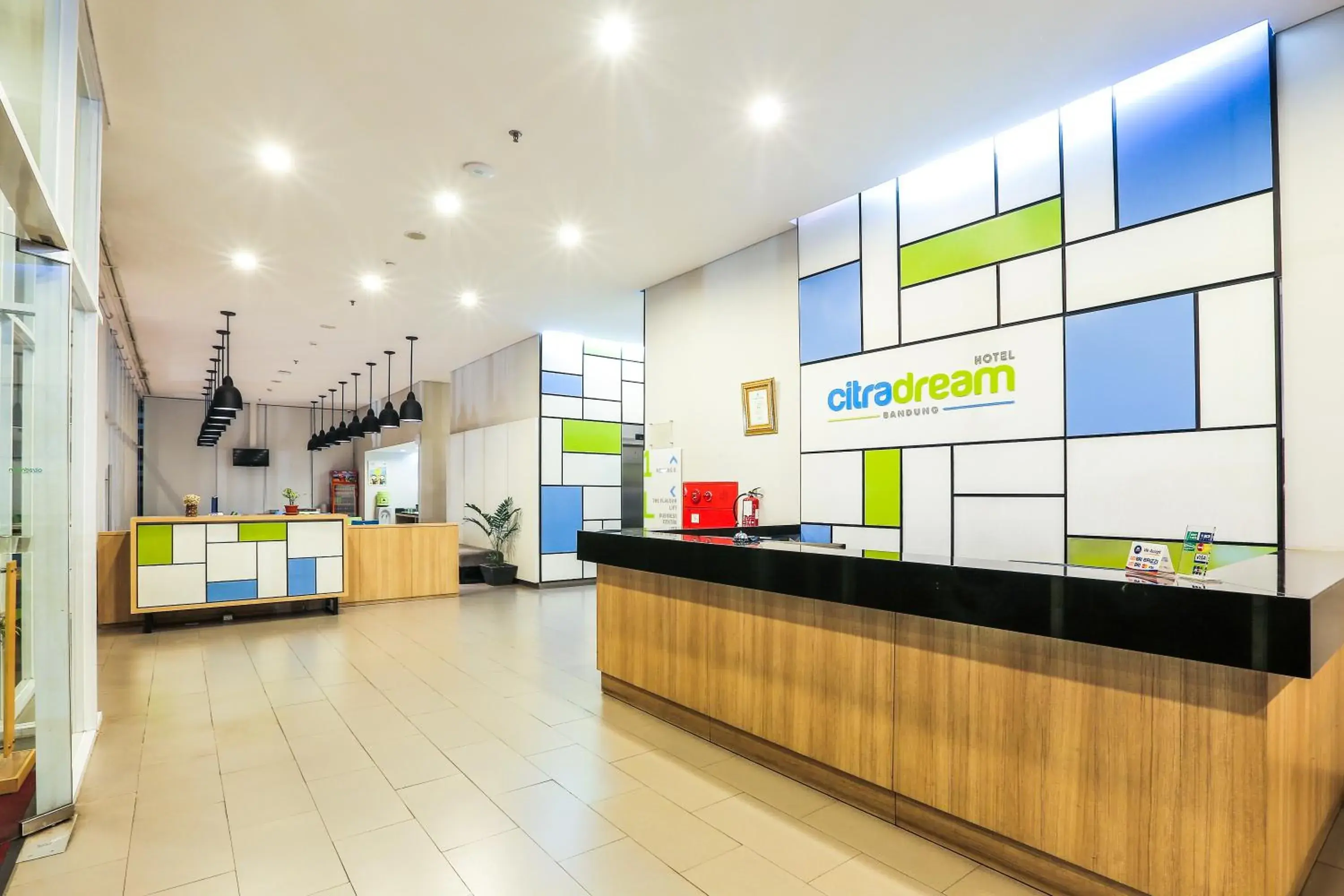 Lobby or reception in Hotel Citradream Bandung Lobby or reception in Hotel Citradream Bandung