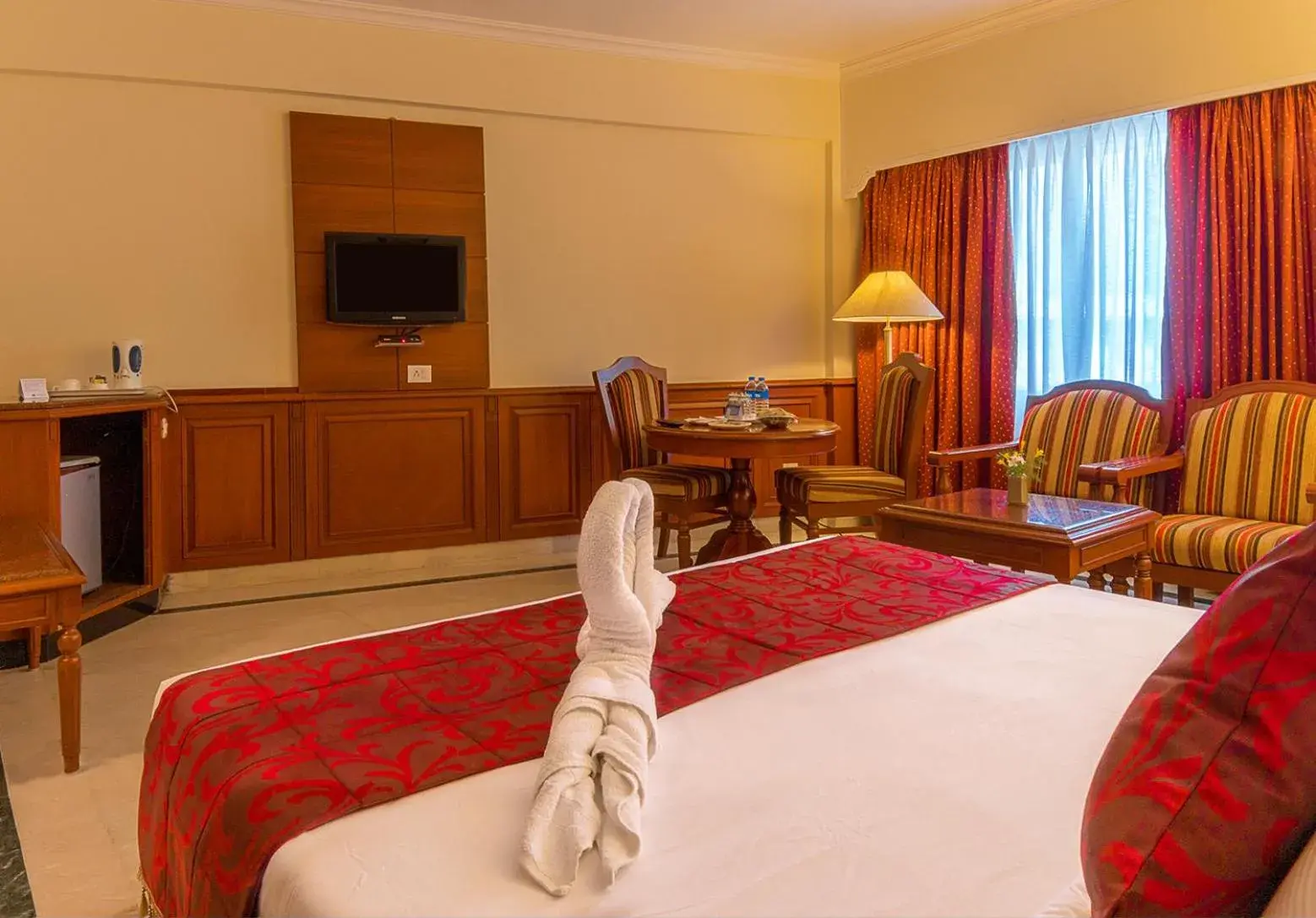 Photo of the whole room, Bed in Hotel Annamalai International Photo of the whole room, Bed in Hotel Annamalai International