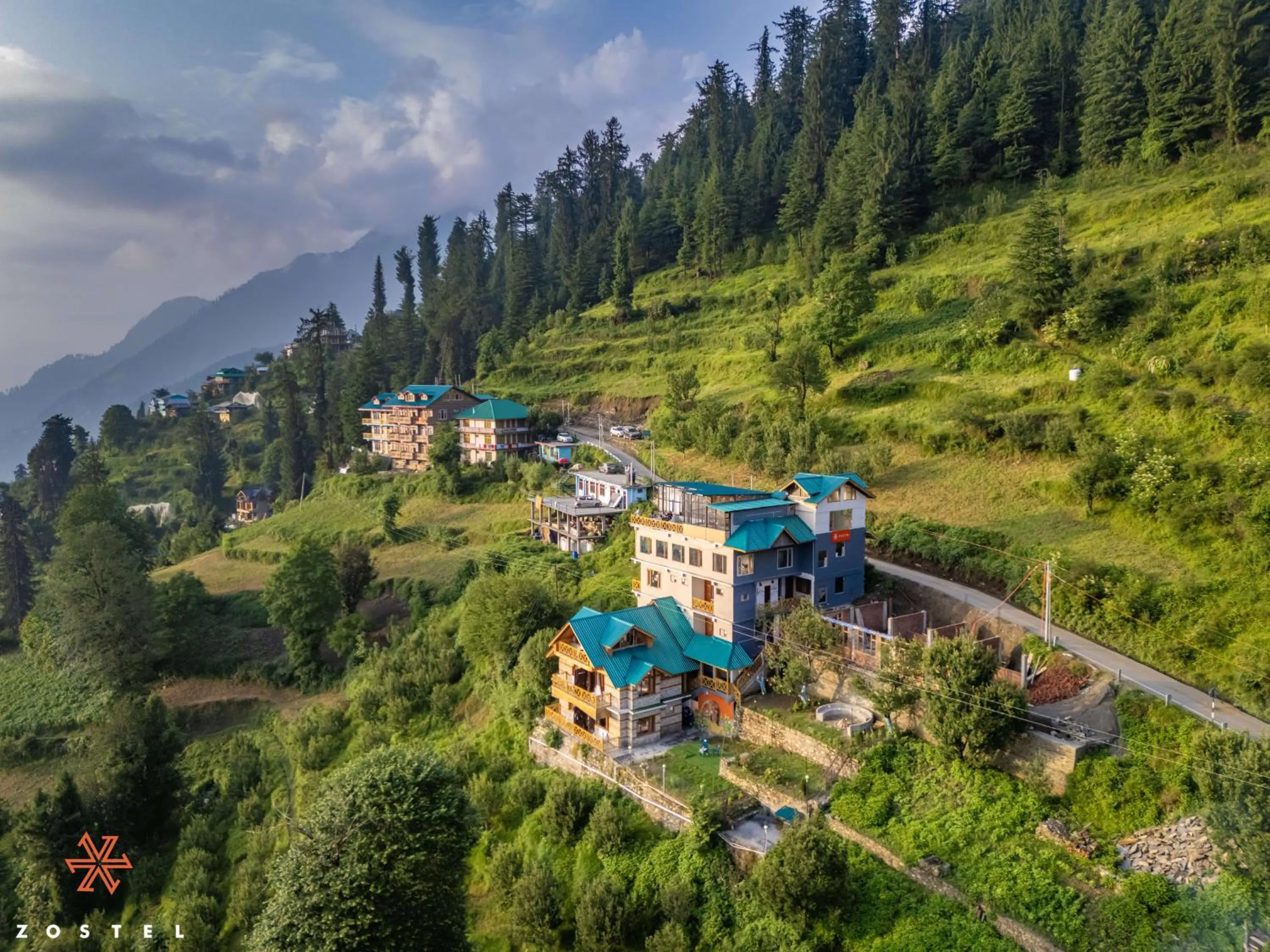 Property building in Zostel Shoja, Jibhi