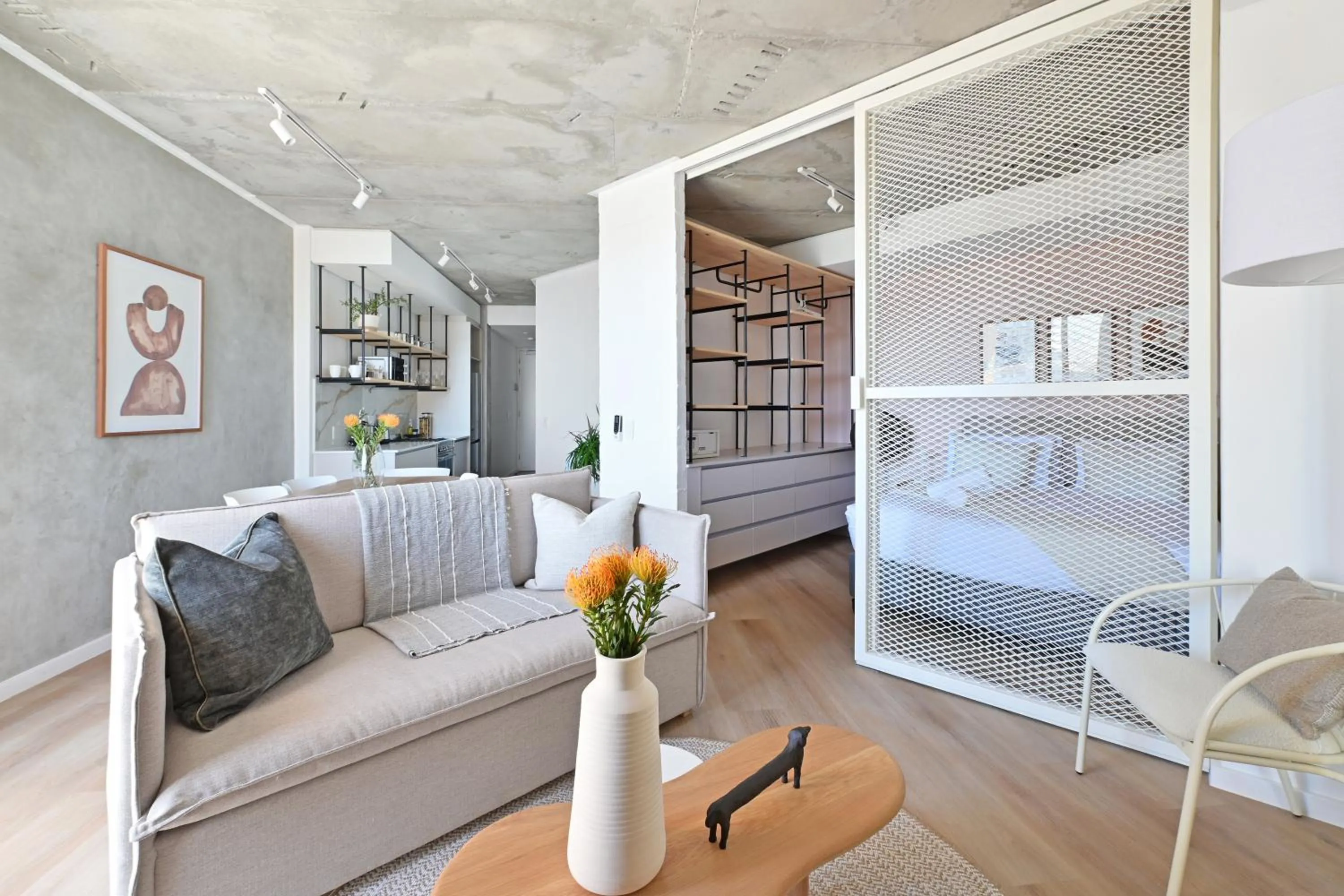 Living room, Bed in EIGHTY2 ON M - Fluent Serviced Apartments