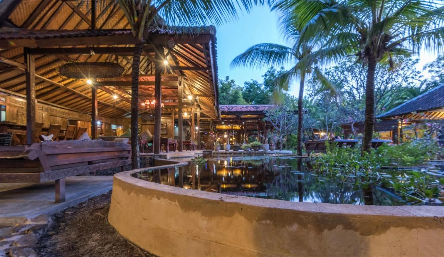 Restaurant/places to eat in Hotel Pondok Sari Beach & SPA Resort