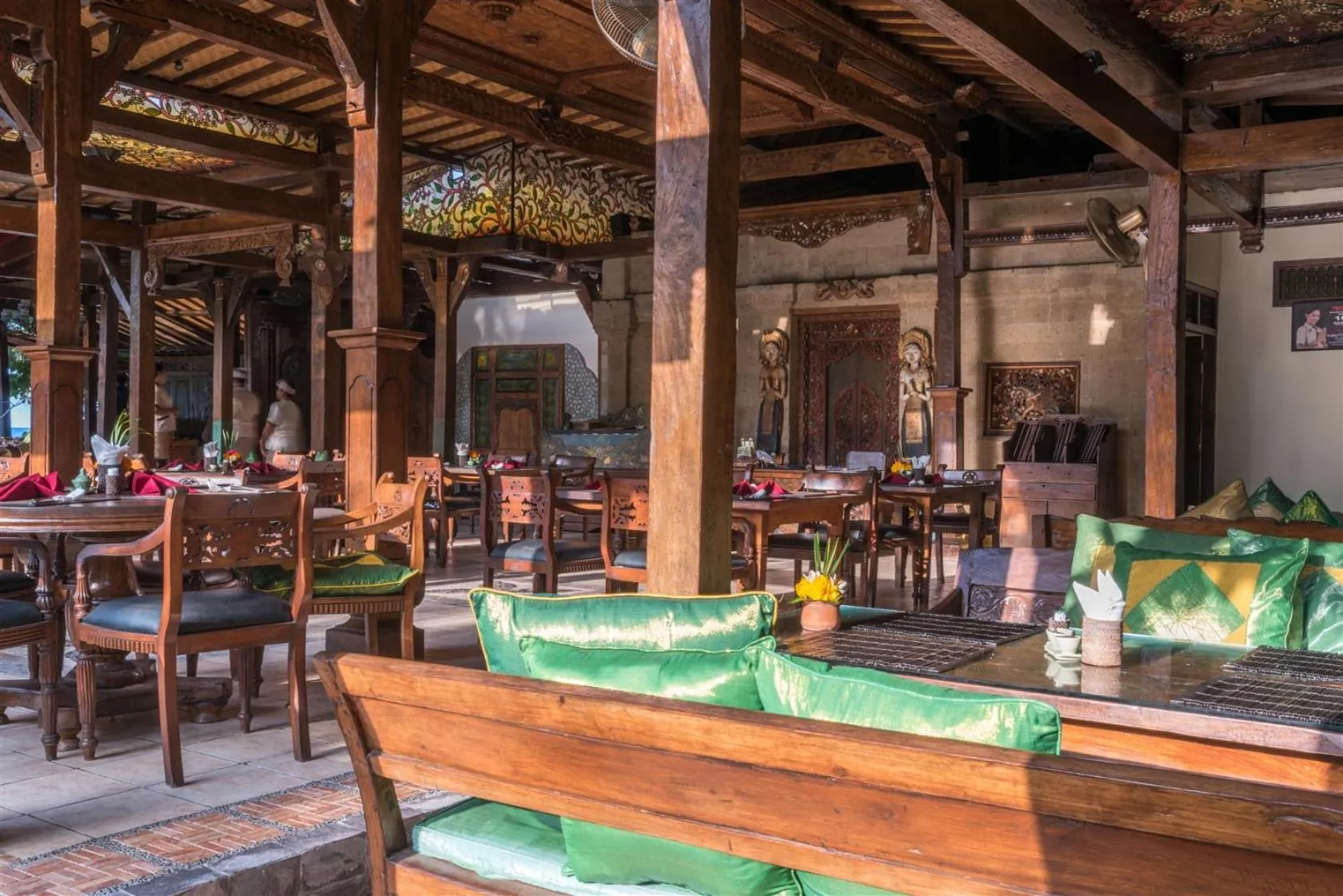 Restaurant/places to eat in Hotel Pondok Sari Beach & SPA Resort