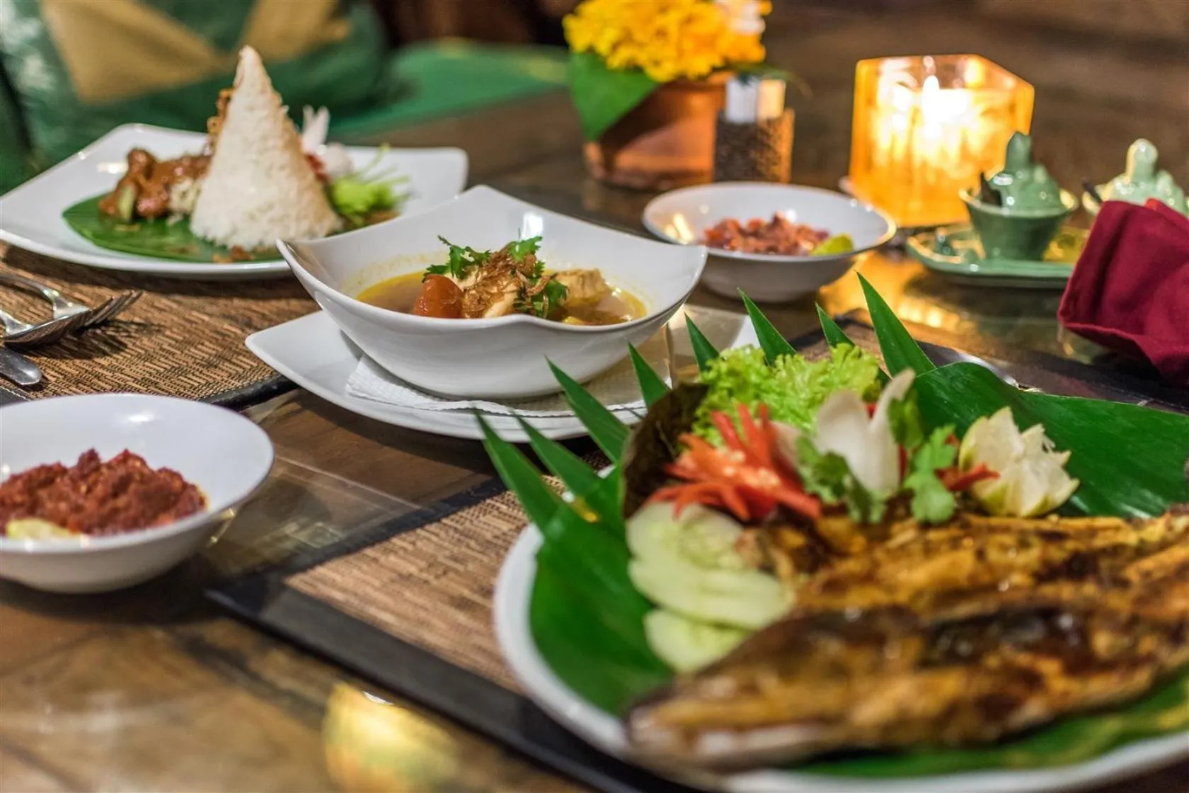 Food and drinks in Hotel Pondok Sari Beach & SPA Resort