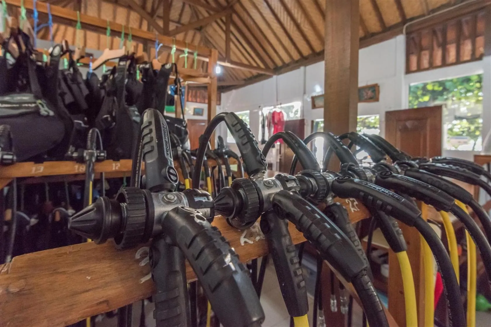 Diving in Hotel Pondok Sari Beach & SPA Resort