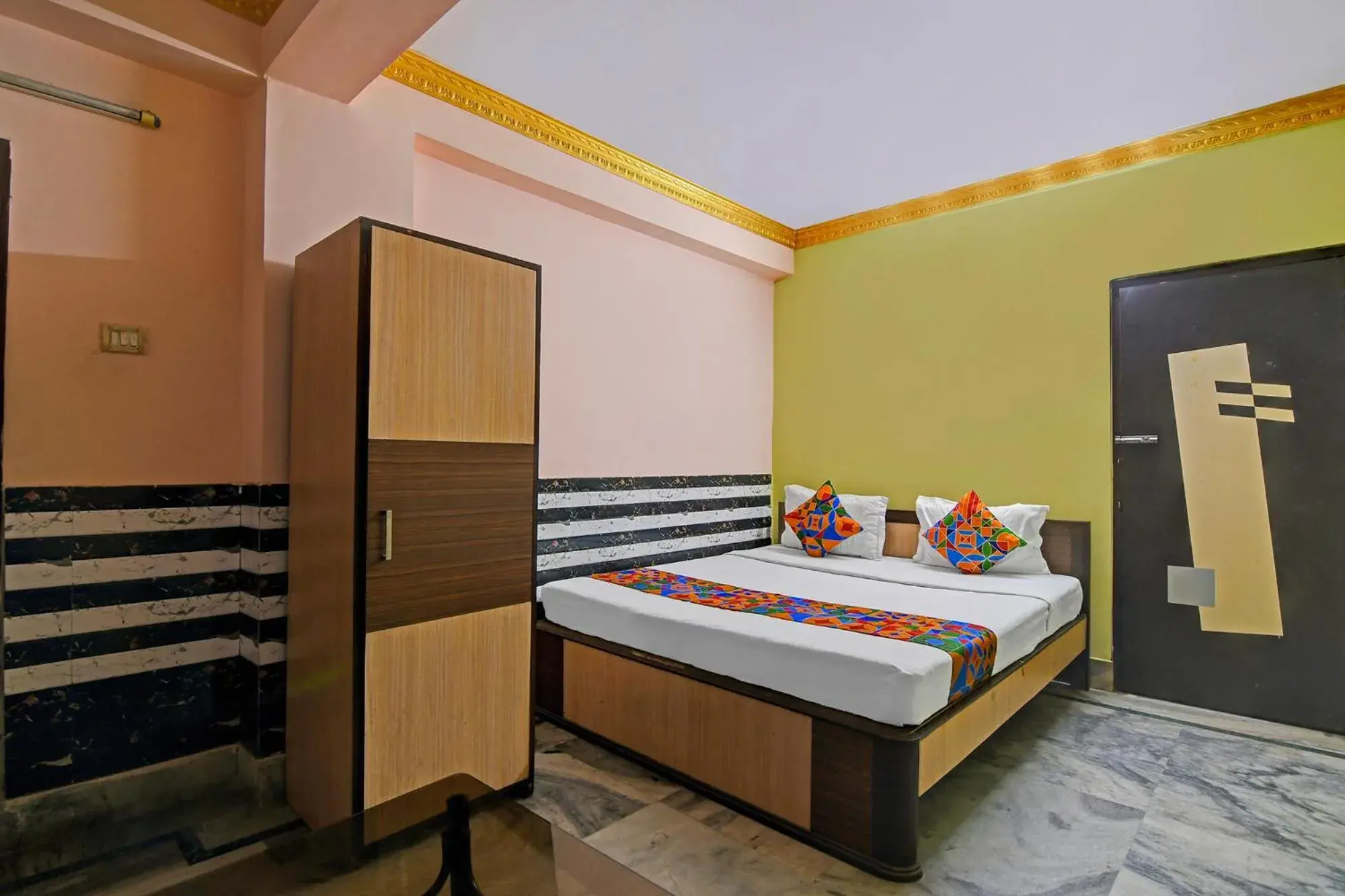 Deluxe Room - single occupancy in FabHotel Relyef Inn Deluxe Room - single occupancy in FabHotel Relyef Inn