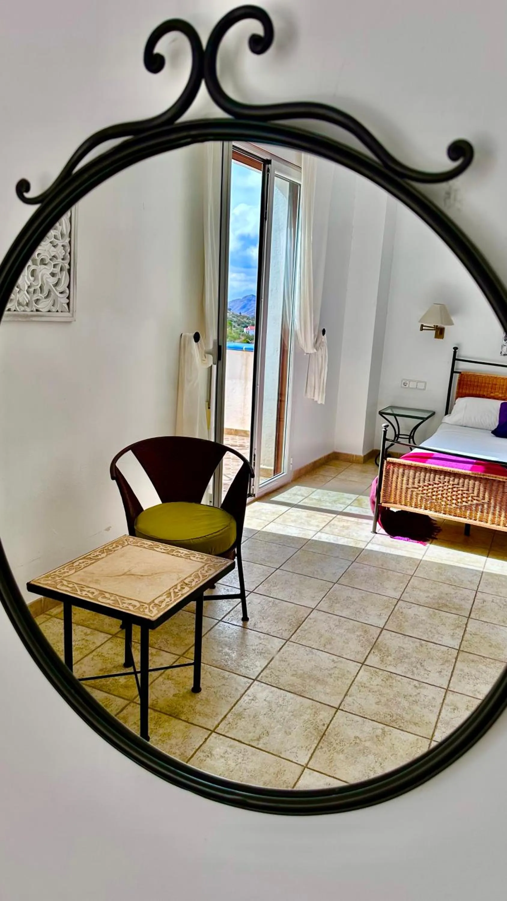 Bedroom, Bed in HOTEL MUSEO Lucainena