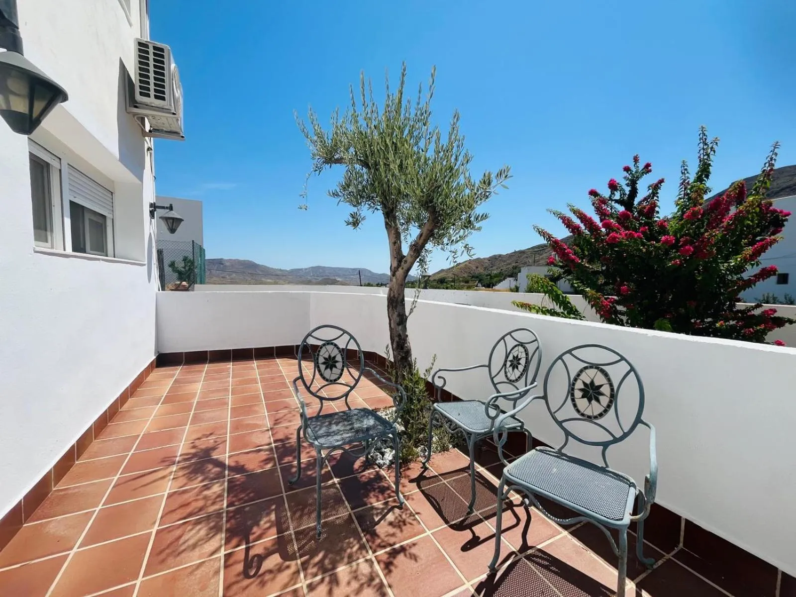 Balcony/Terrace in HOTEL MUSEO Lucainena