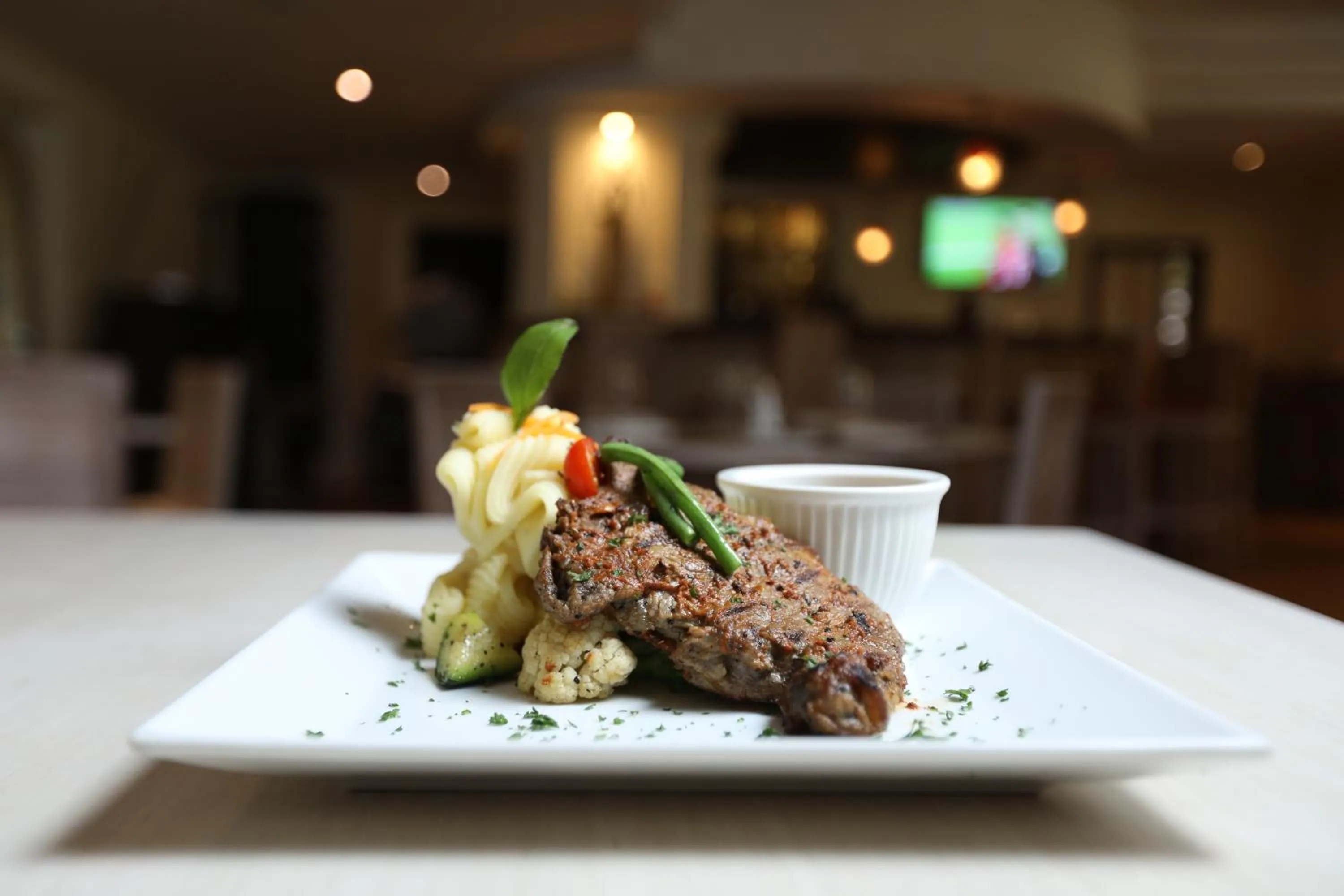 Meals in Bidwood Suite Hotel