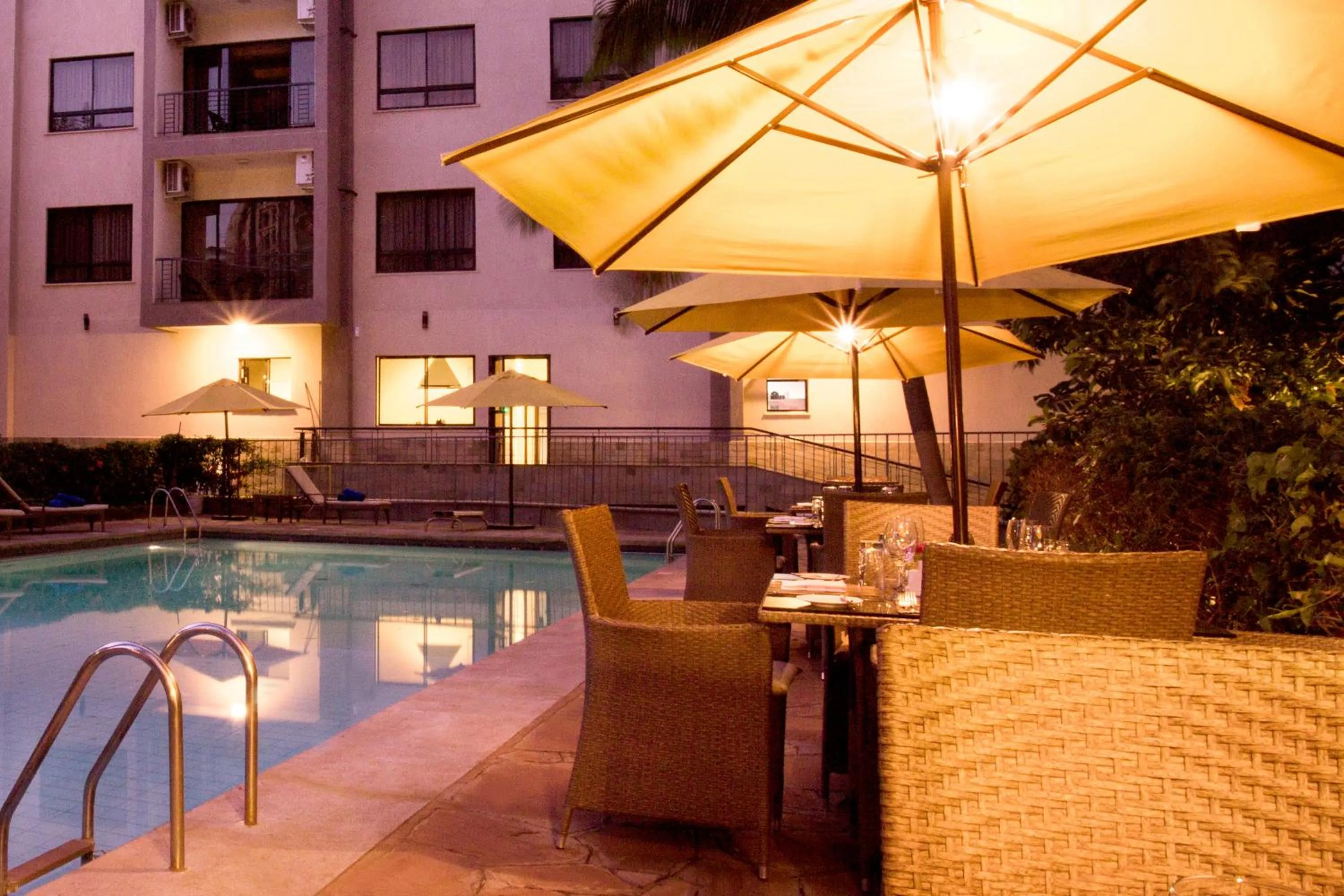 Night in Bidwood Suite Hotel