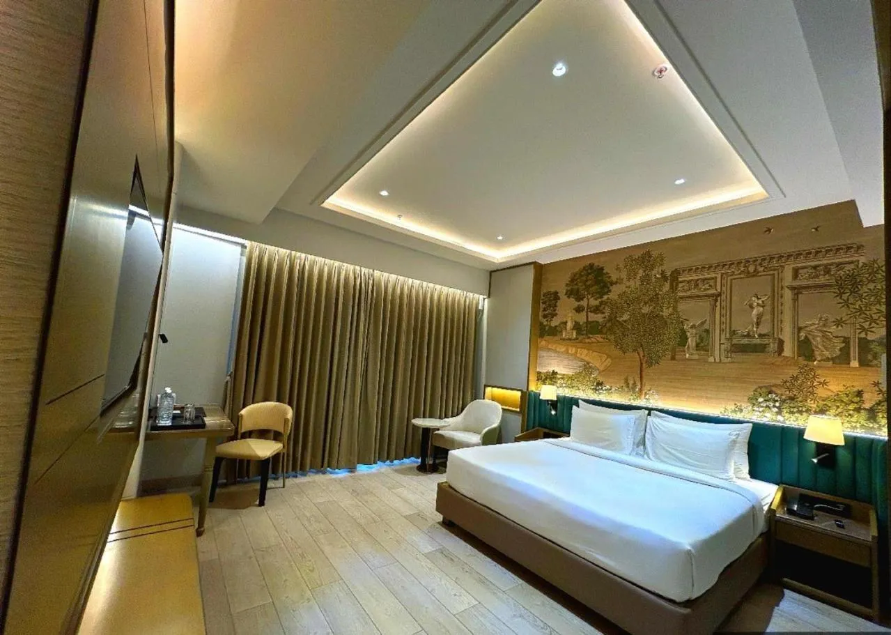 Bedroom, Bed in Akino Luxury