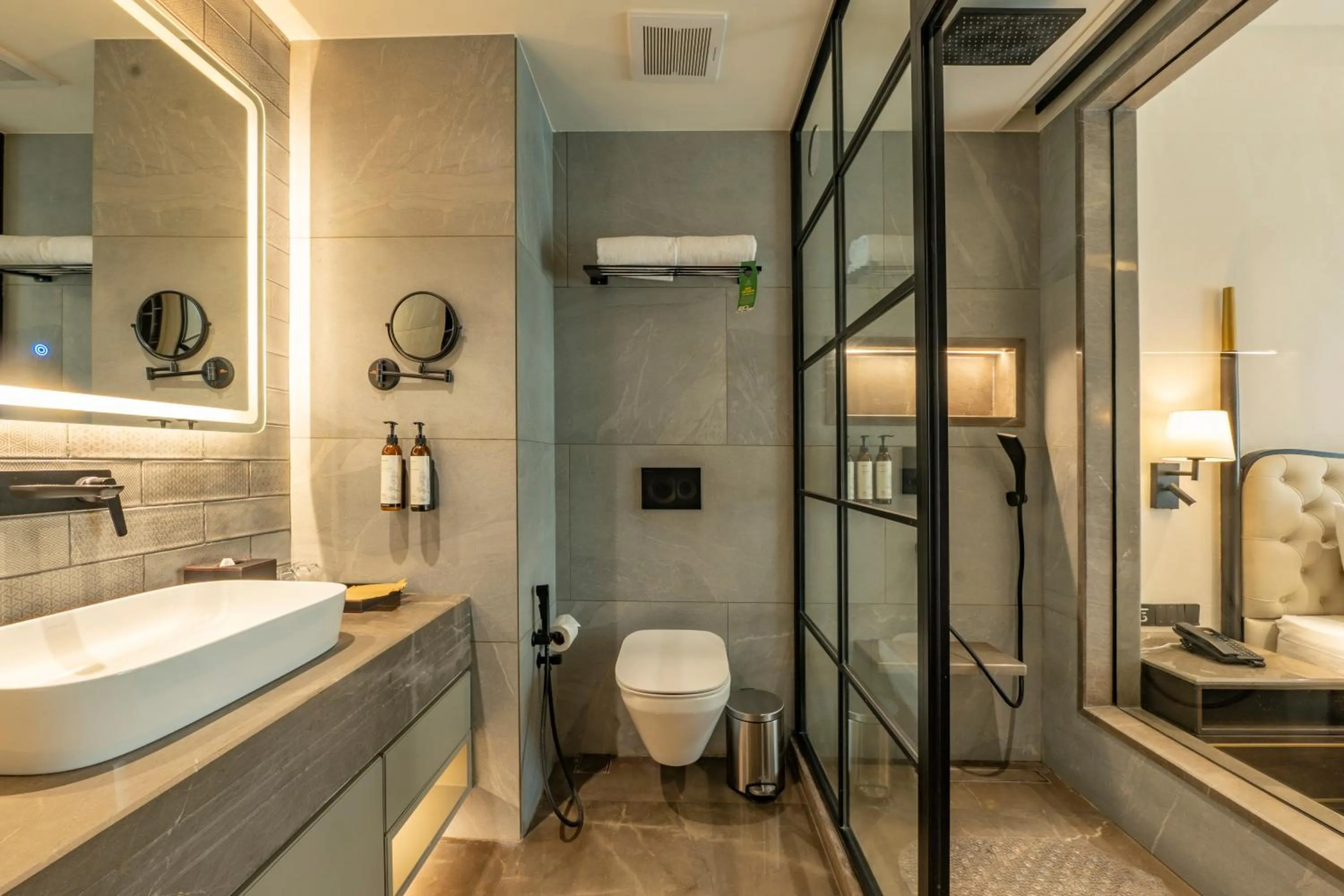 Shower in Akino Luxury