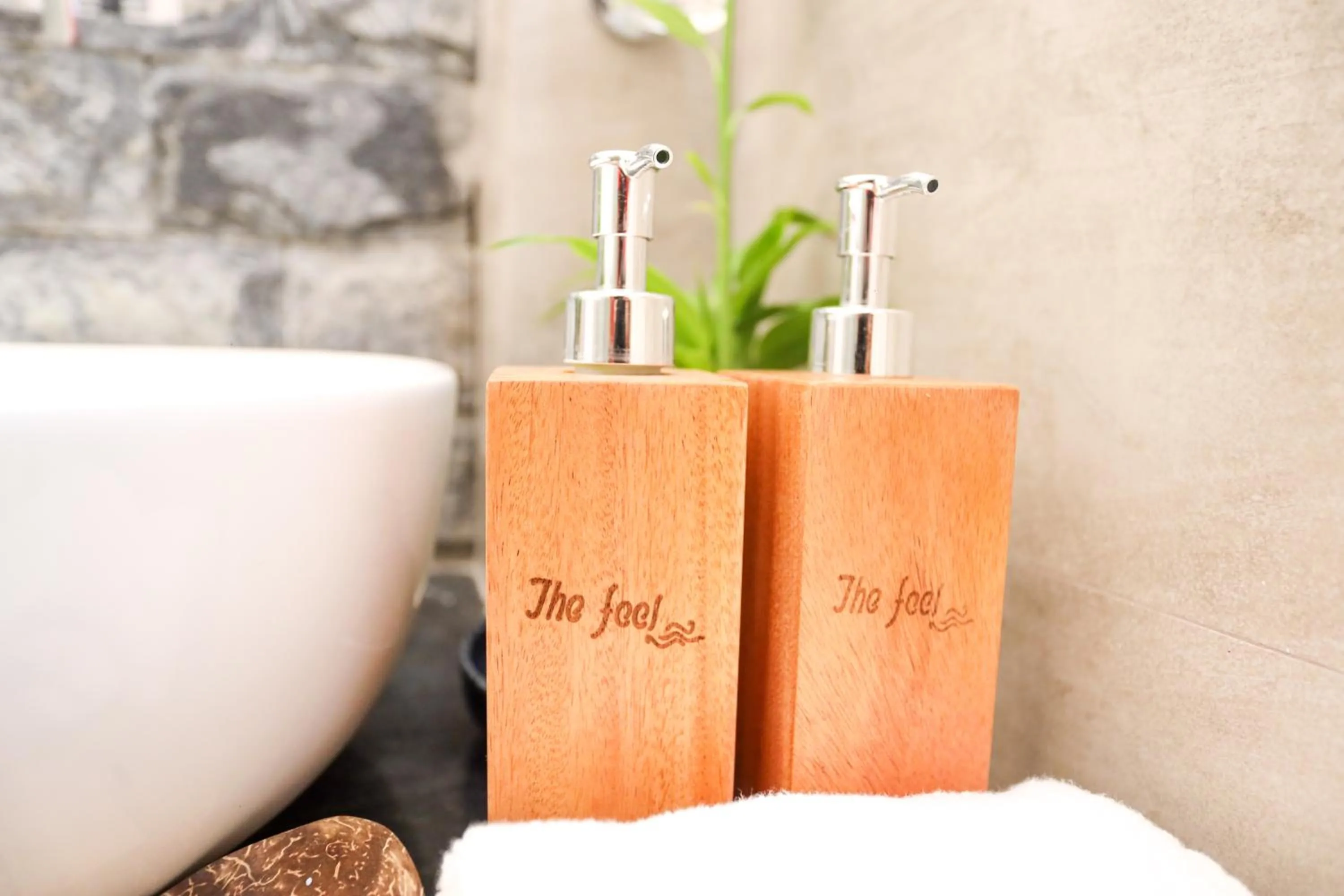 Bathroom in The Feel Luxury Boutique Hotel Ella