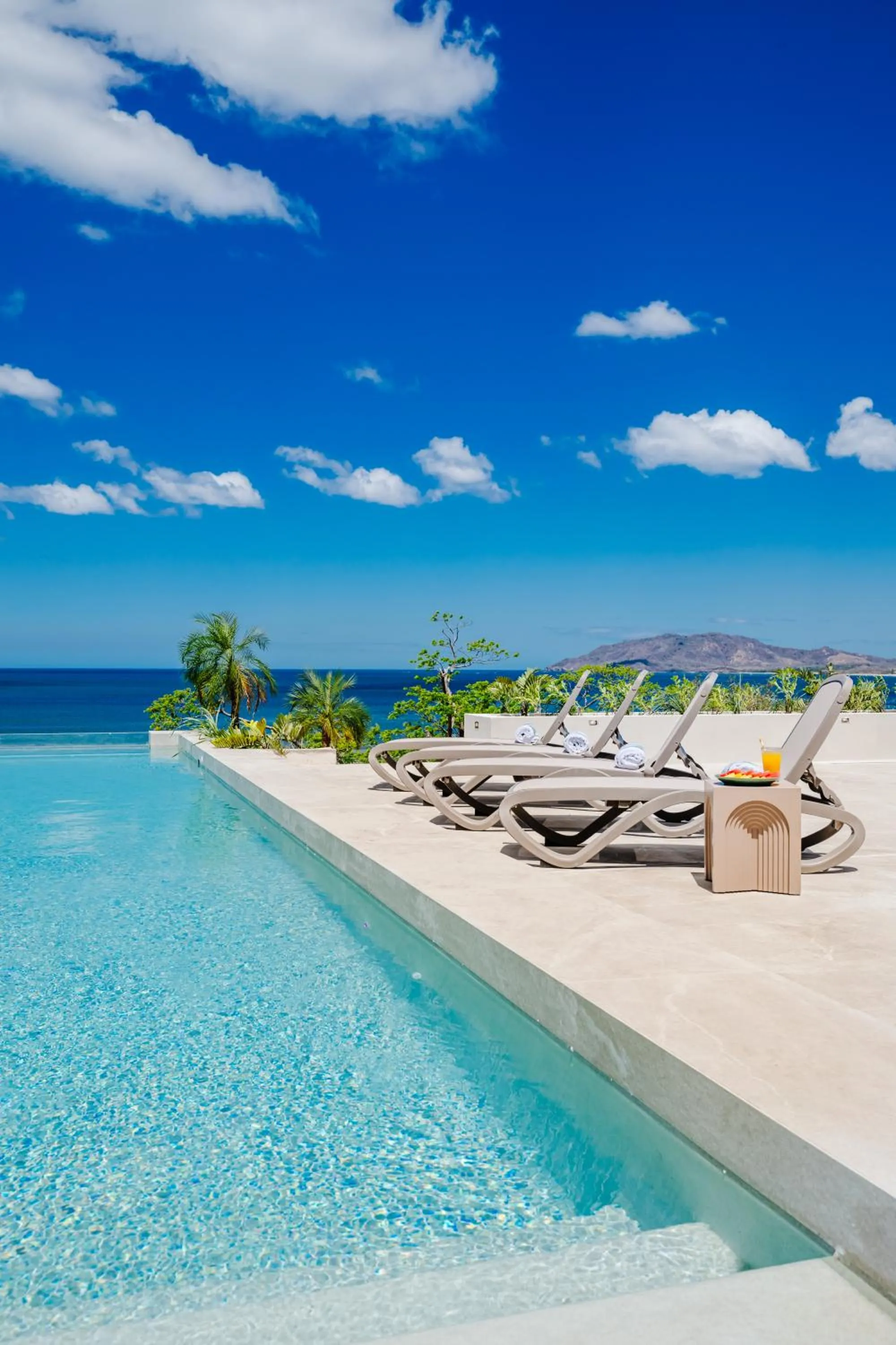 Pool view in Iguana Surf Camp