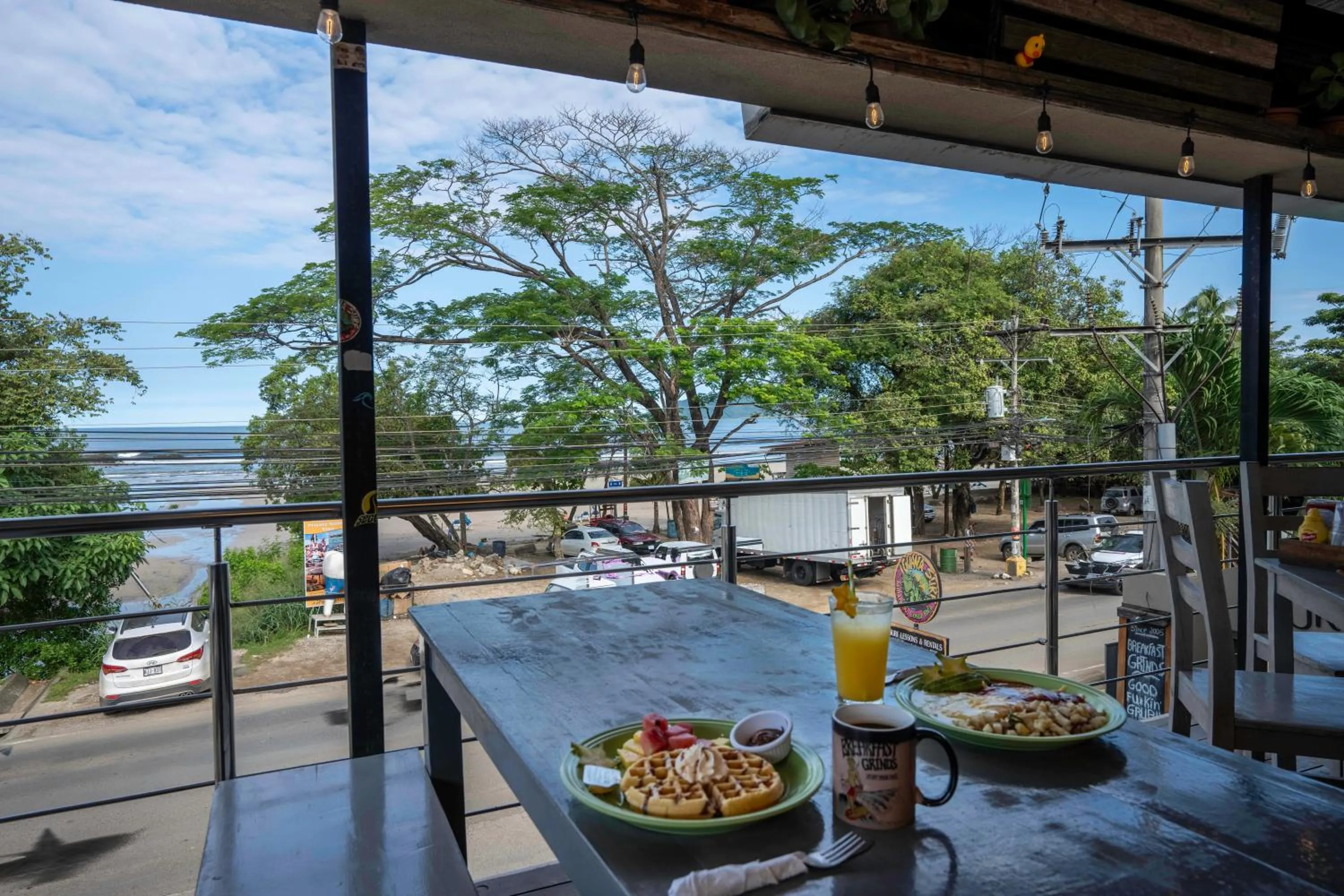 Restaurant/places to eat in Iguana Surf Camp