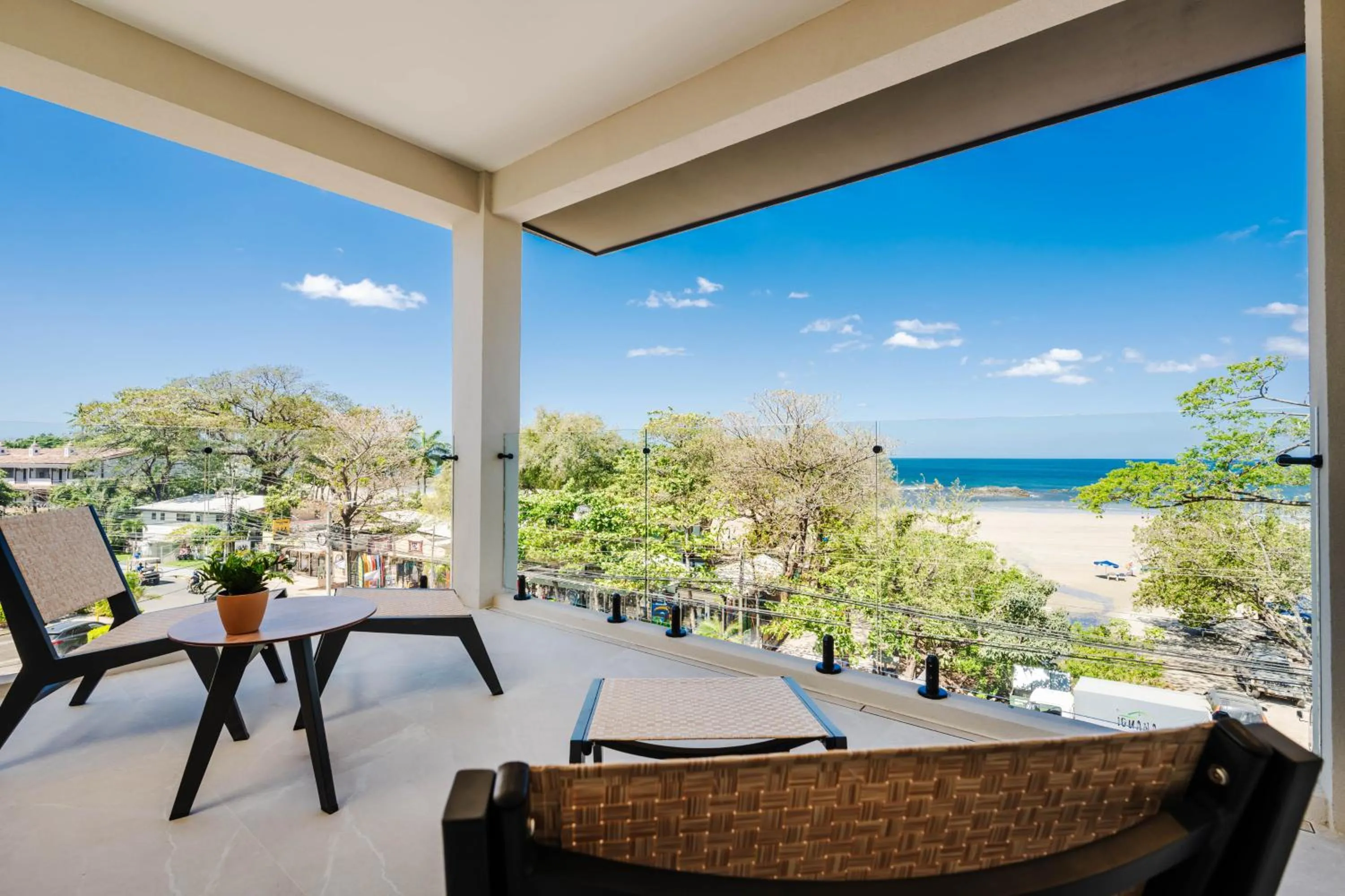 Balcony/Terrace in Iguana Surf Camp