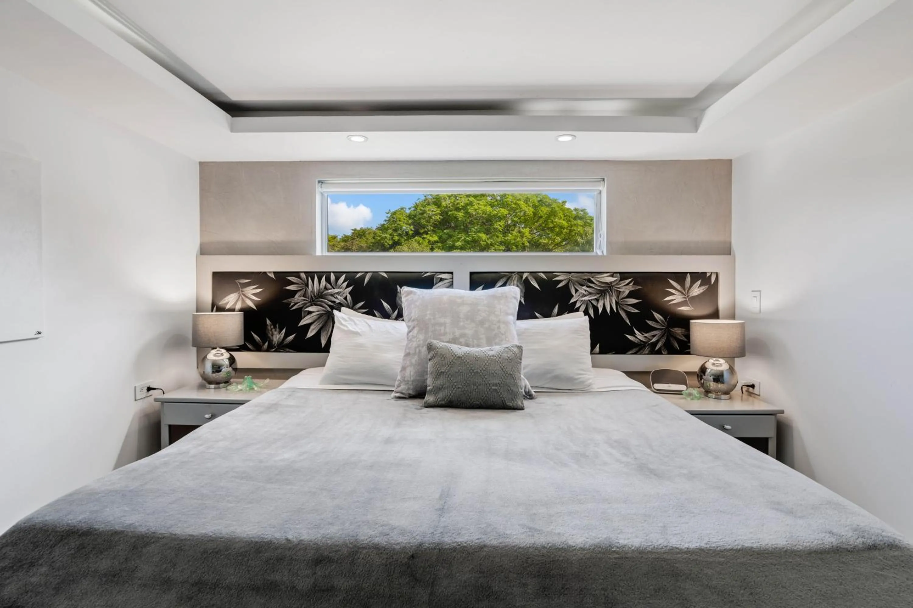 Bed in Iguana Surf Camp