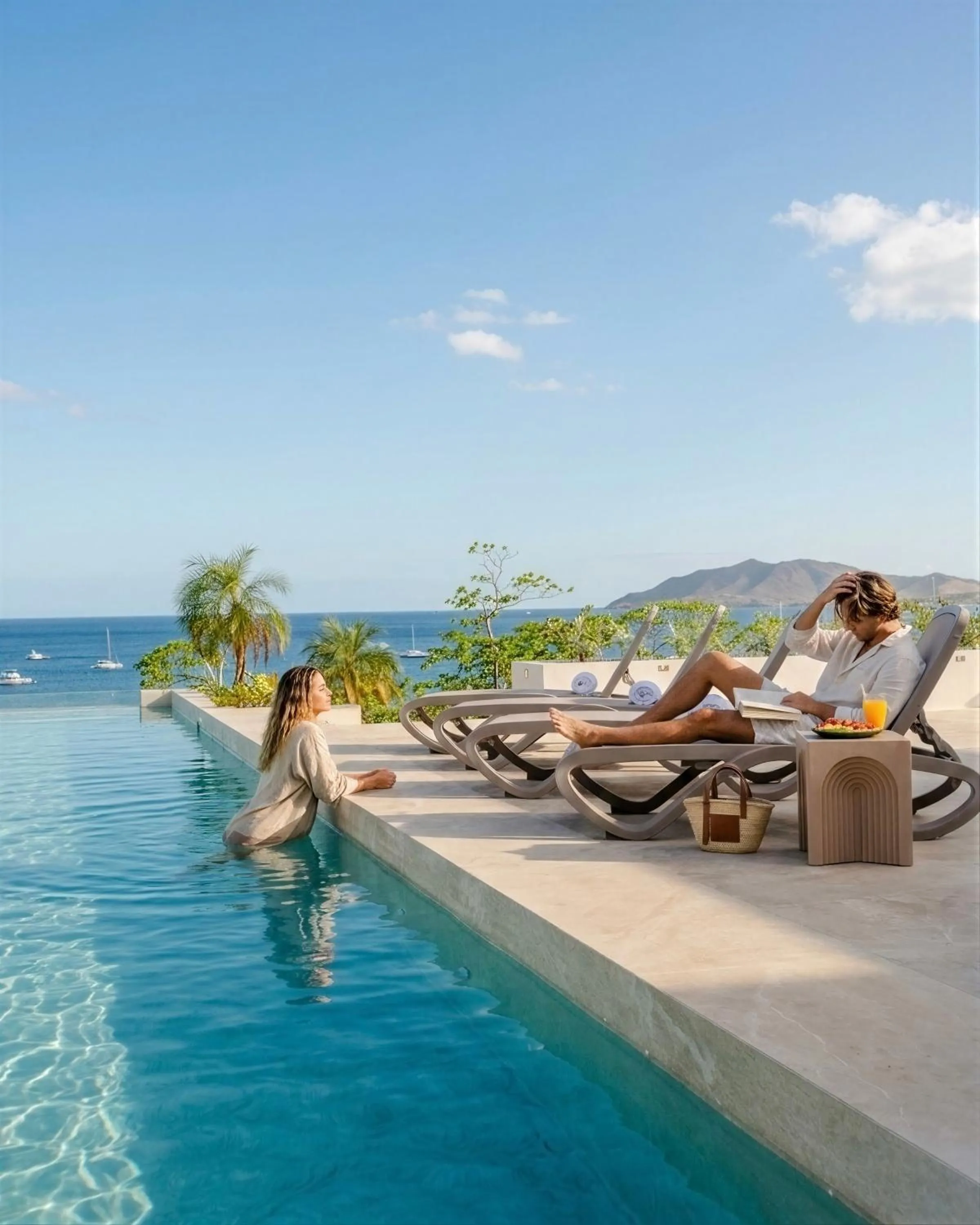 Swimming pool in Iguana Surf Camp