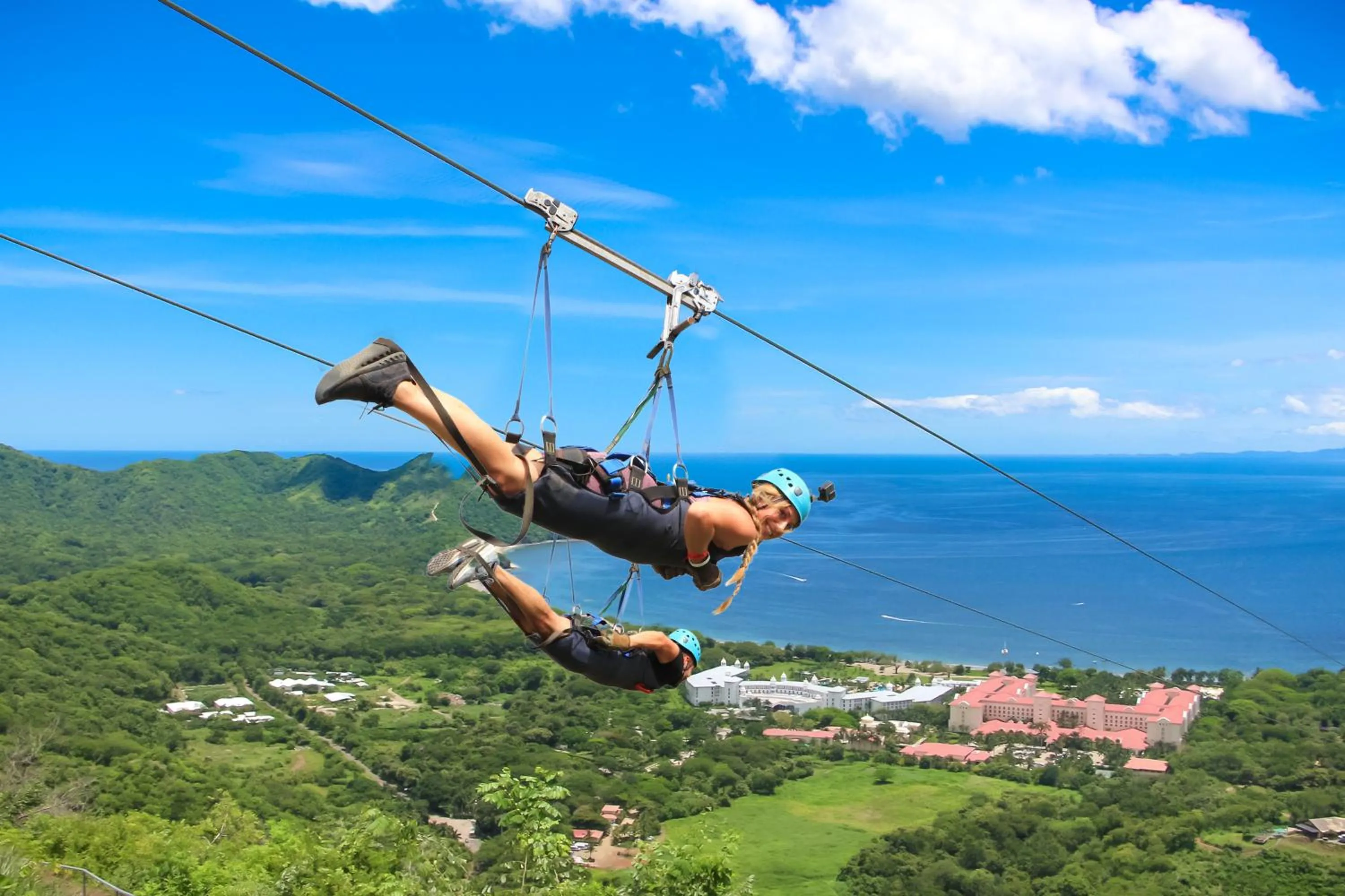 Activities in Iguana Surf Camp