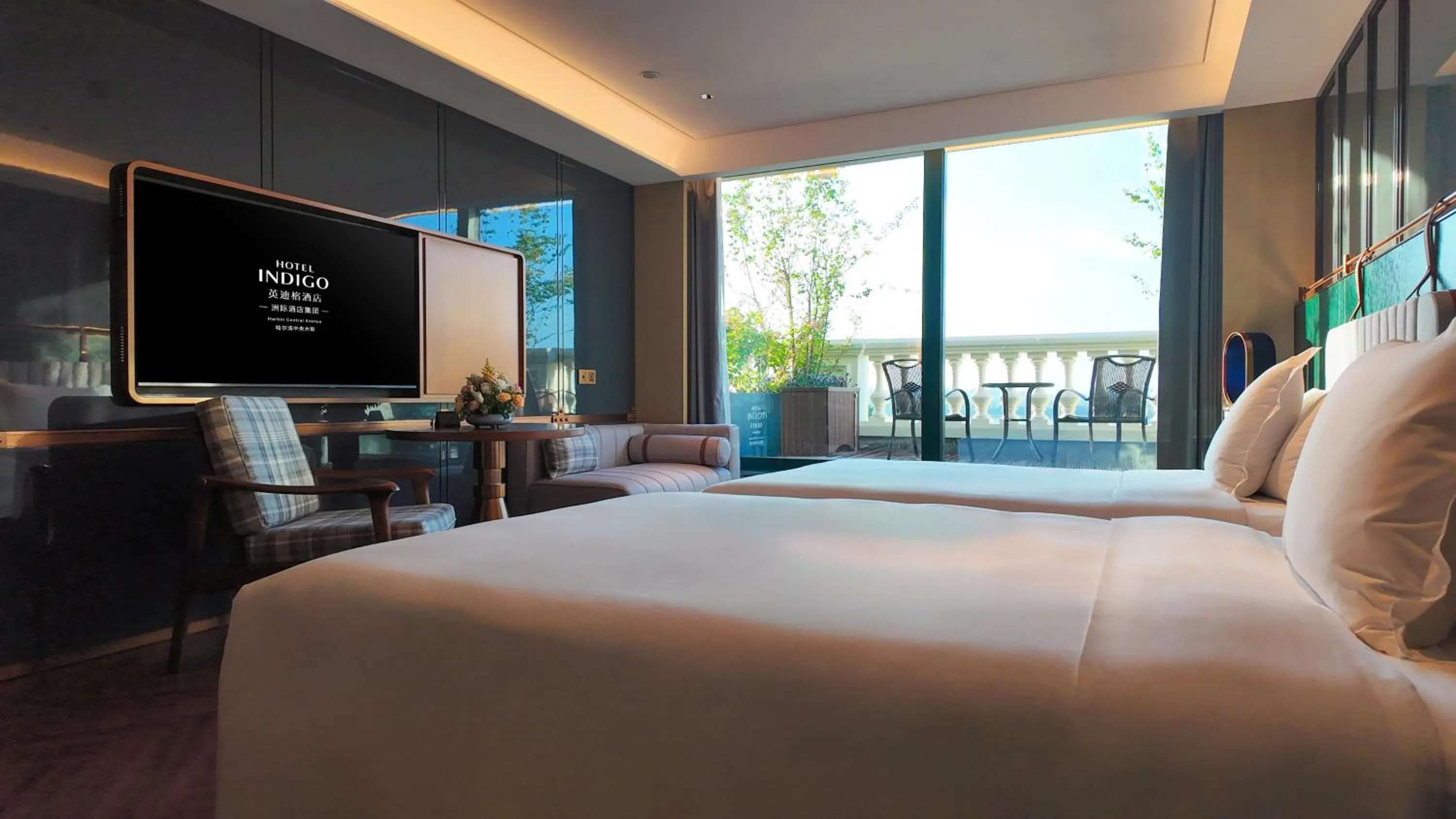 Photo of the whole room, Bed in Hotel Indigo Harbin Central Avenue by IHG