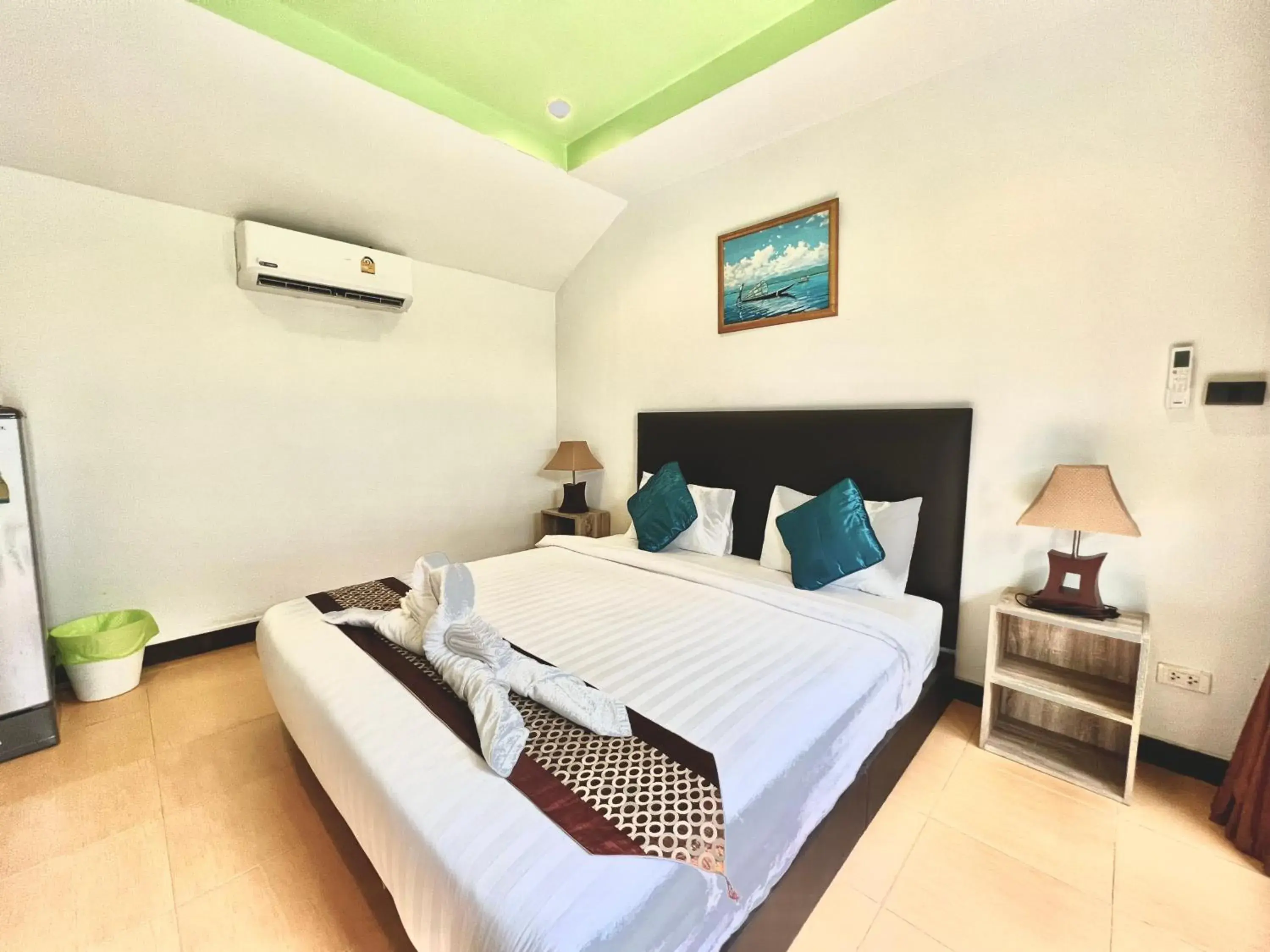 Bedroom, Bed in The Shore Samui Bedroom, Bed in The Shore Samui