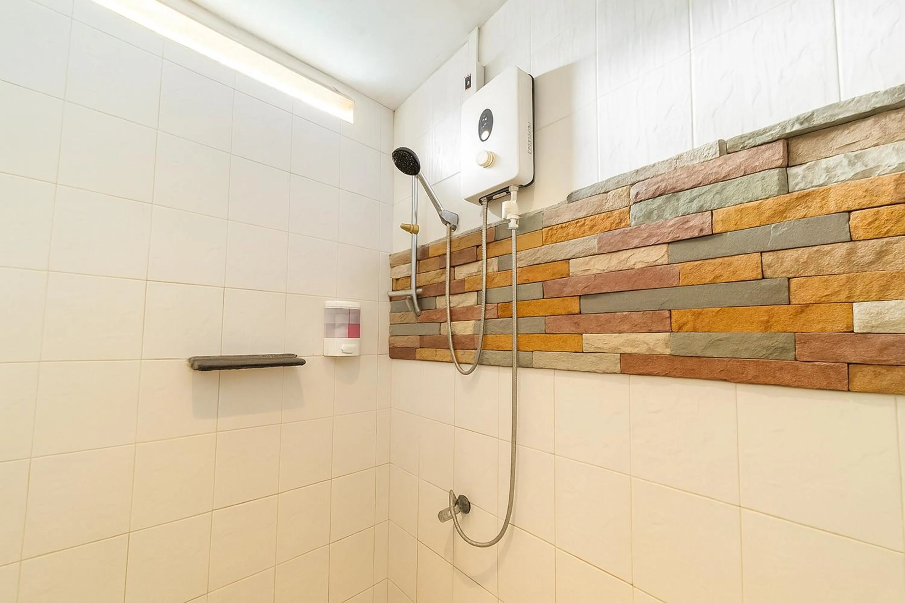 Shower in The Shore Samui