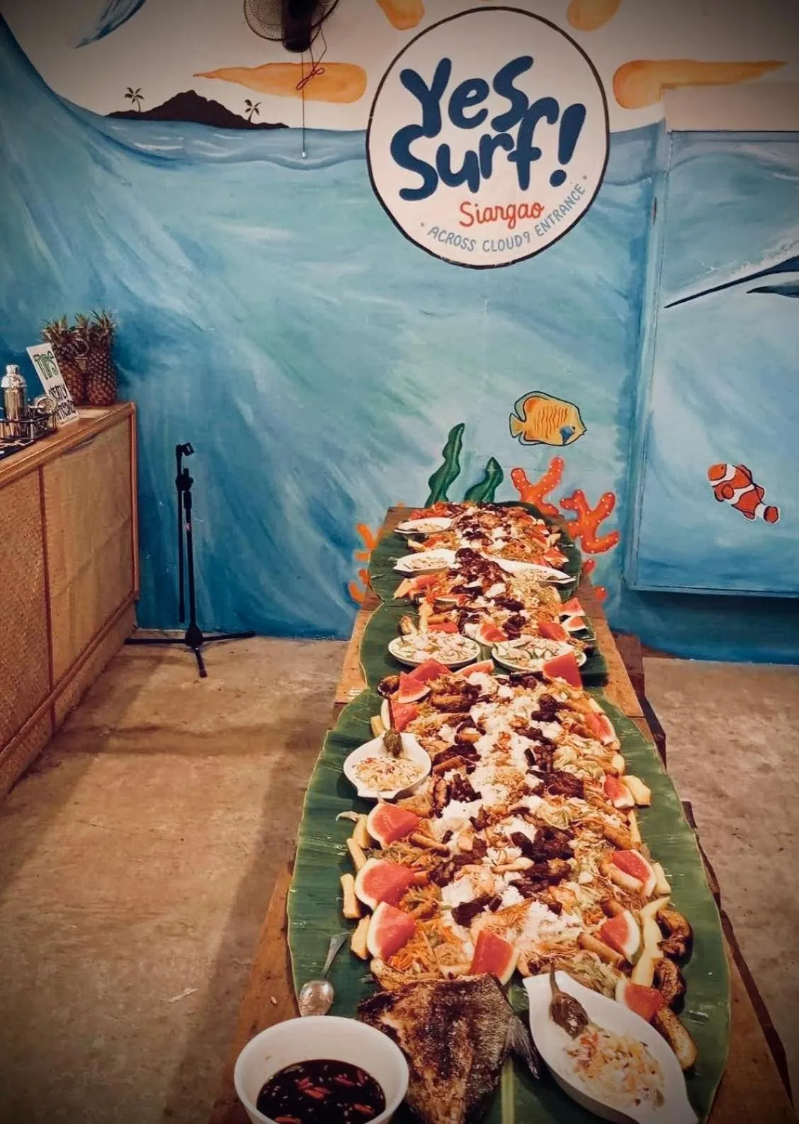 Food and drinks in Yes Surf Siargao