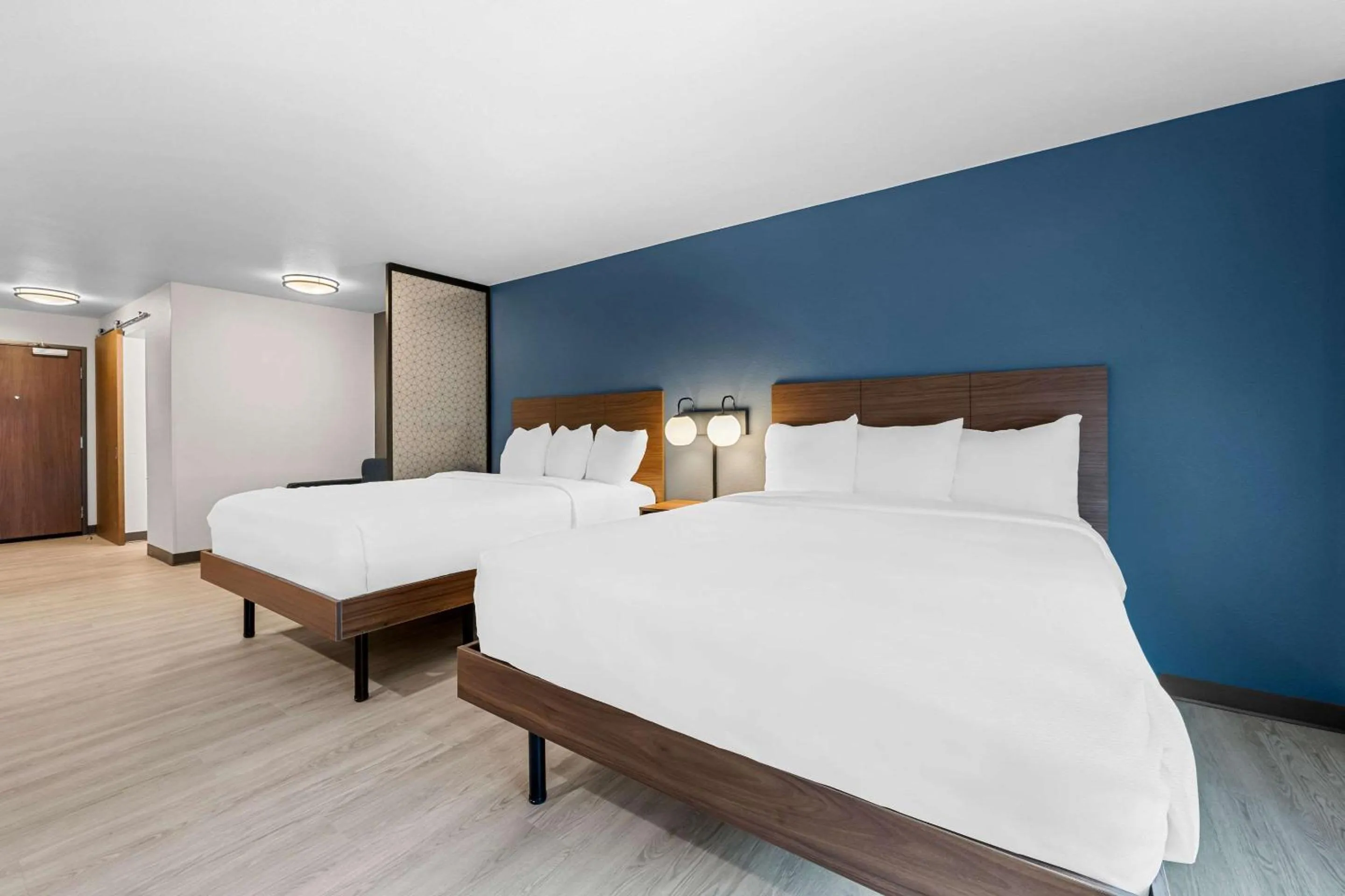 Bed in Everhome Suites Fayetteville near Fort Bragg